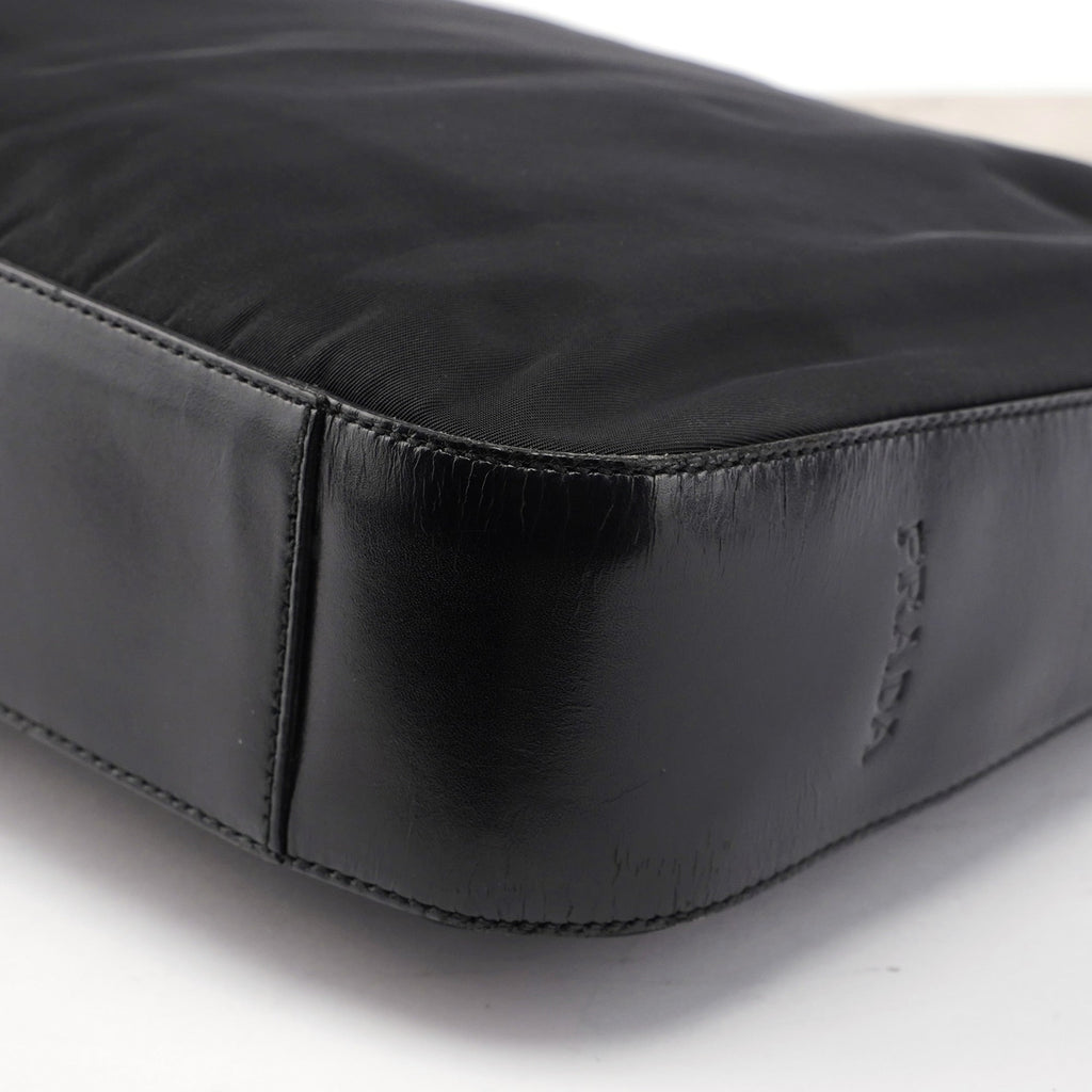1998 Black Tessuto Metal Shoulder Bag