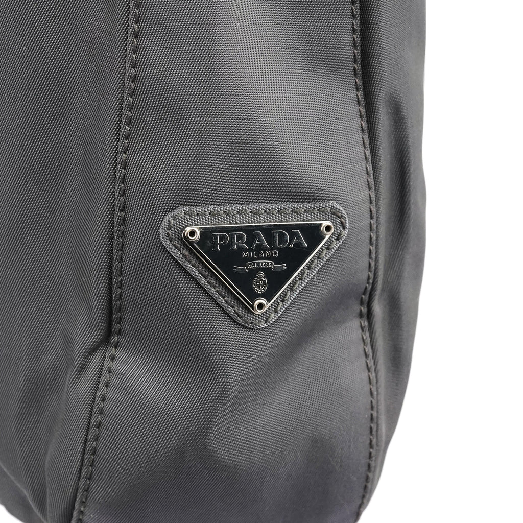 1998 Grey Tessuto Metallo Nylon Shoulder Bag
