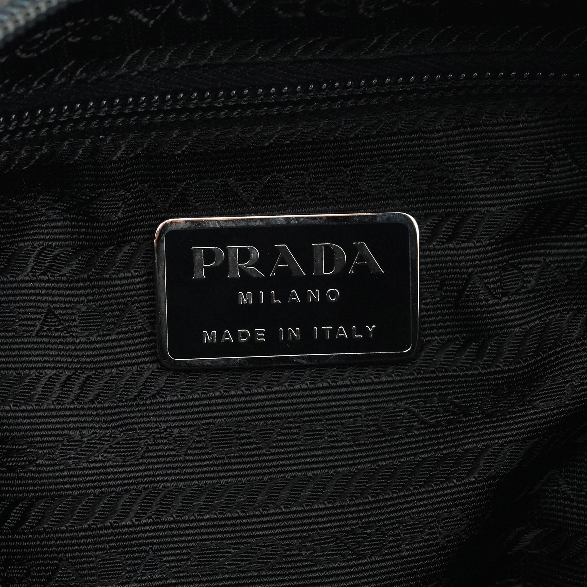 1998 Grey Tessuto Metallo Nylon Shoulder Bag