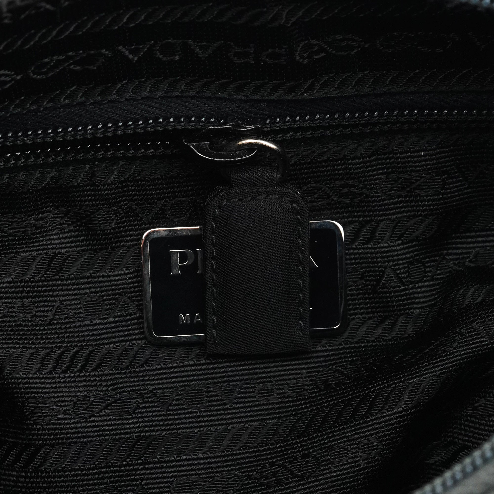 1998 Grey Tessuto Metallo Nylon Shoulder Bag