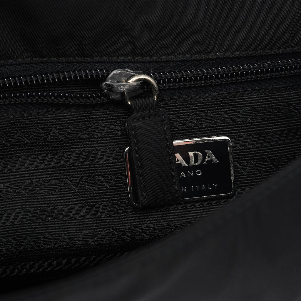 1998 Black Tessuto Plastic Chain Shoulder Bag