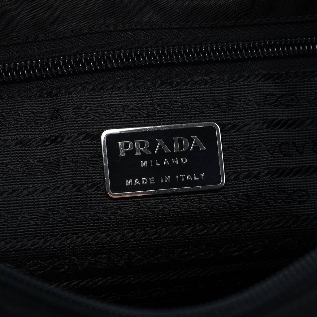 1998 Black Tessuto Plastic Hobo Shoulder Bag