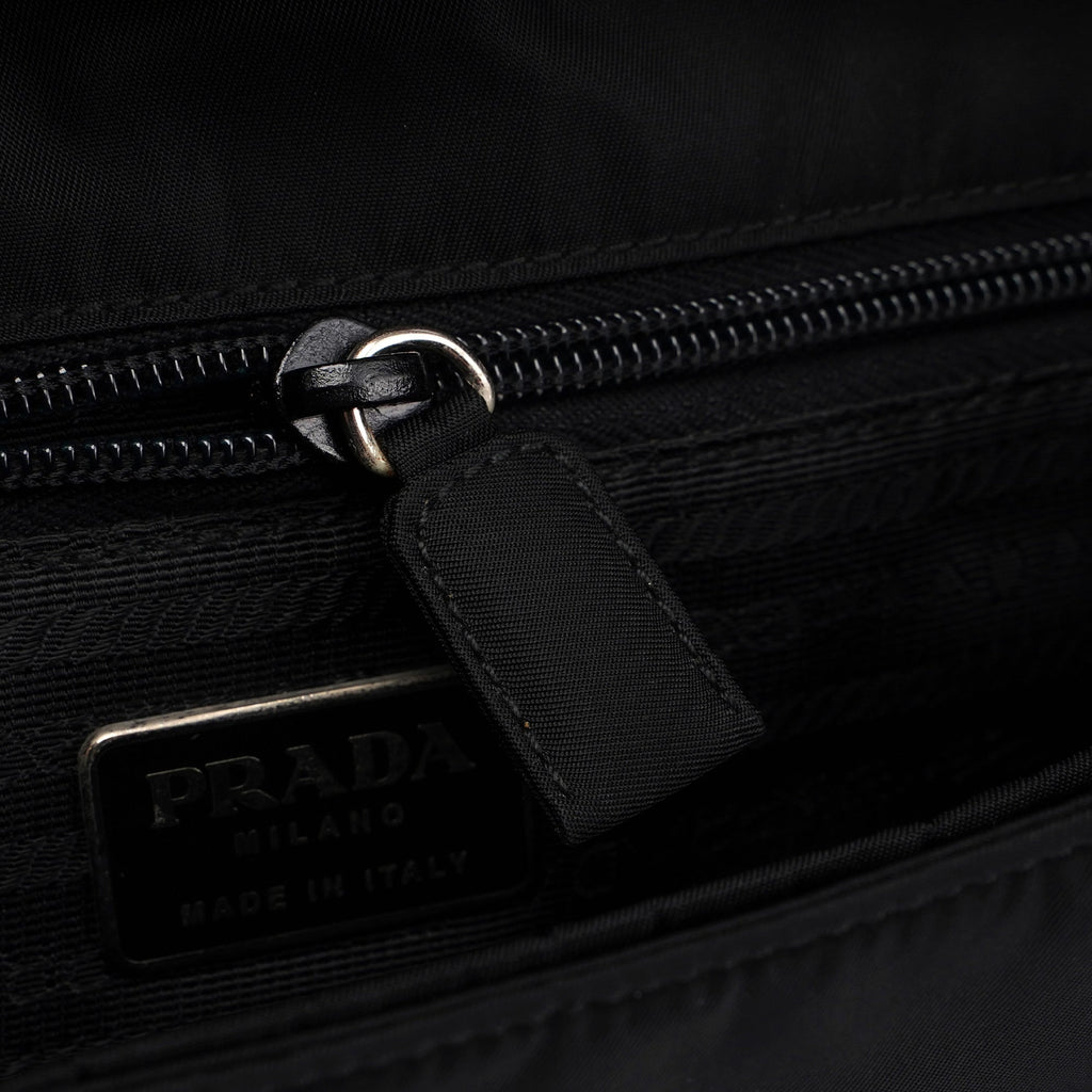 1998 Black Tessuto Plastic Tote