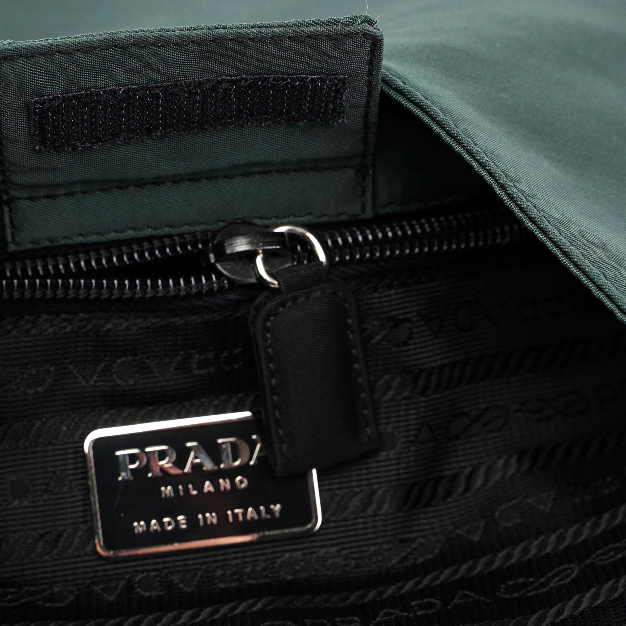 1998 Green Nylon Geometric Bag