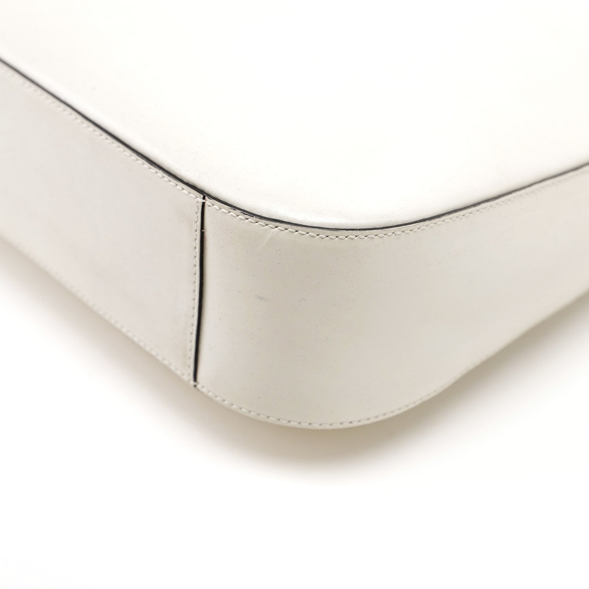 1998 Vitello Metallo White Calfskin Shoulder Bag