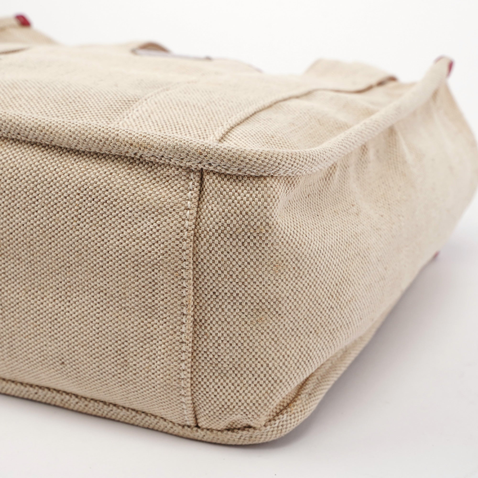 1999 Beige Red Canapa Sport Tote