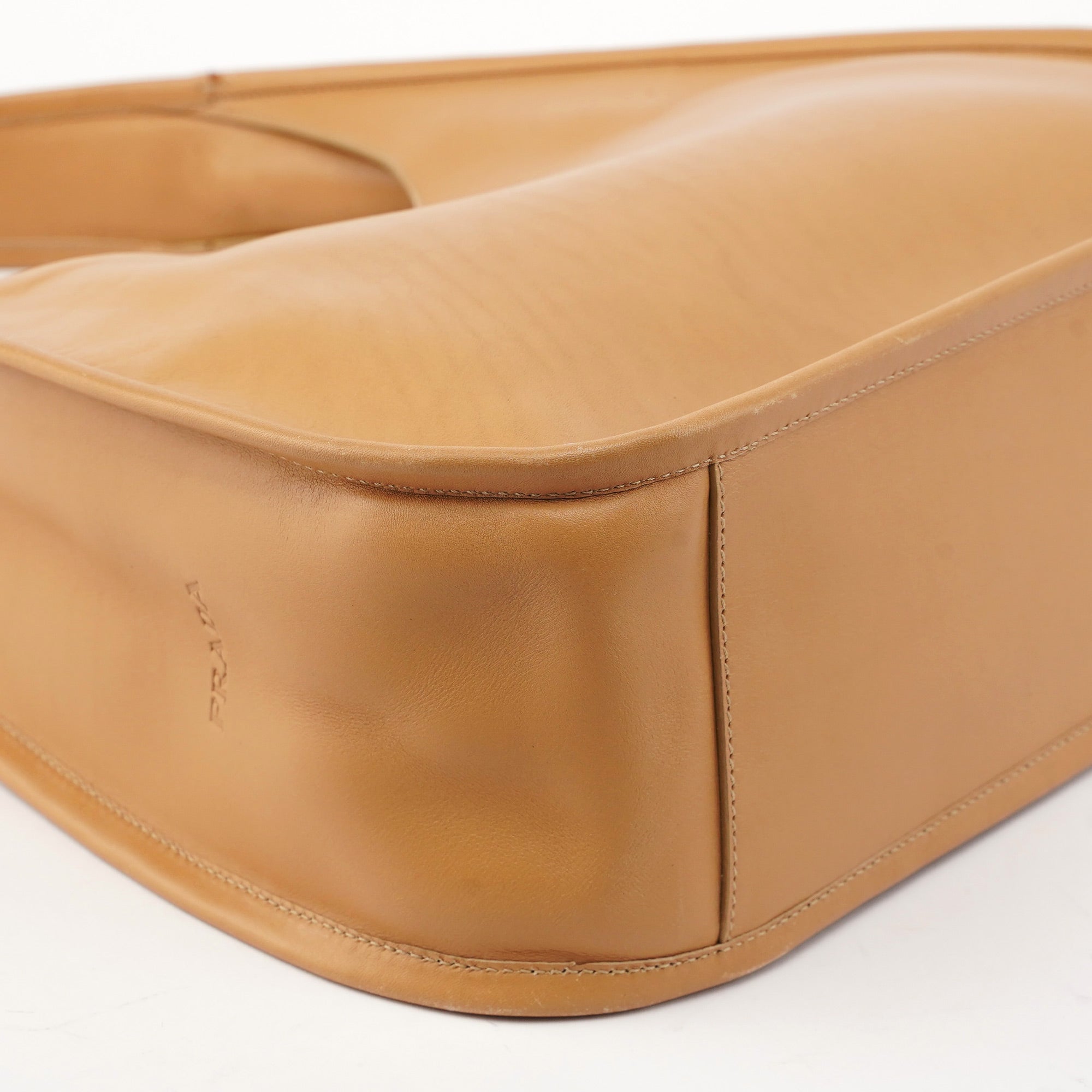 1999 Beige Vitello Basic Hobo Shoulder Bag