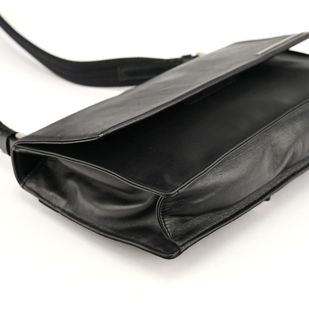 1999 Black Calfskin Sport Shoulder Bag