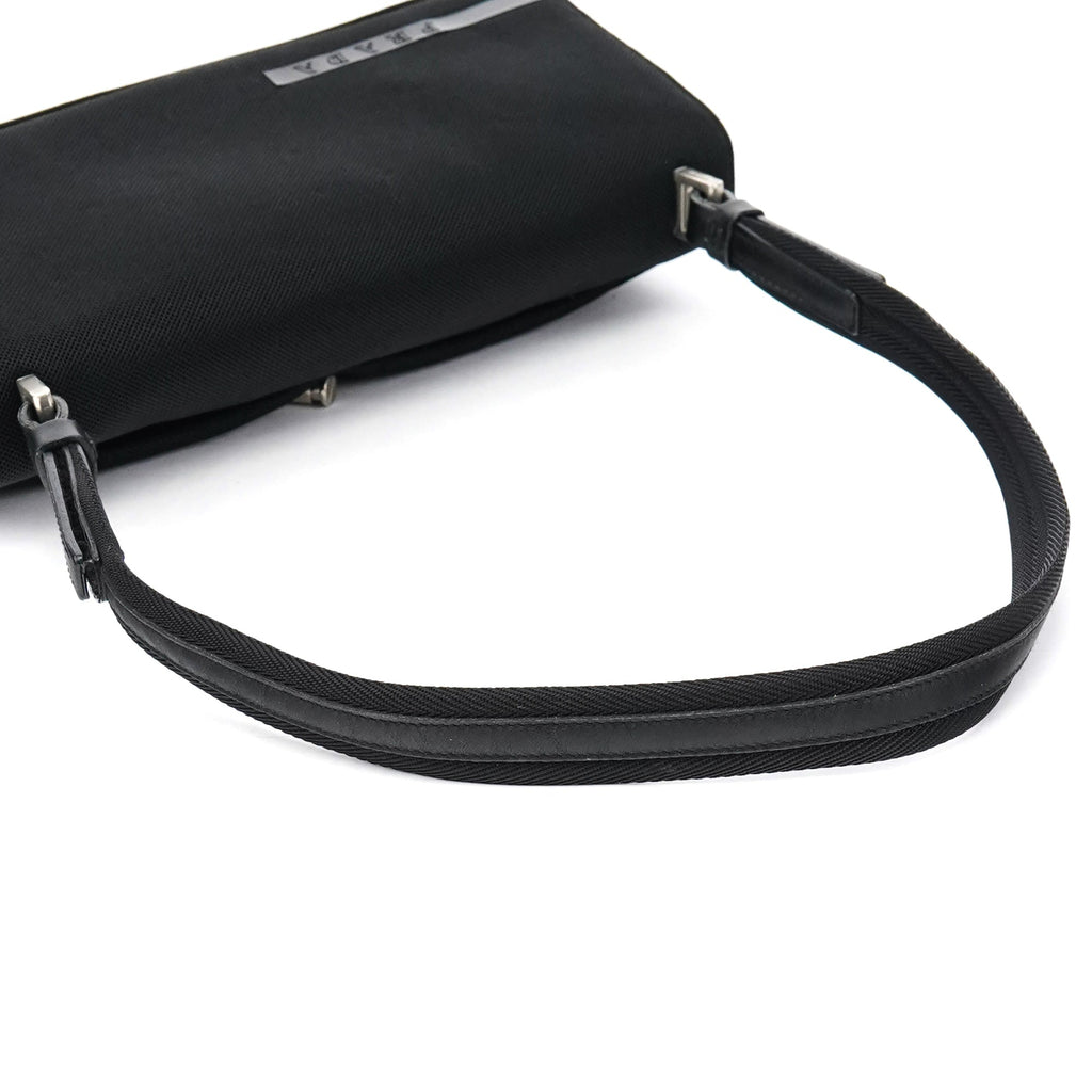 1999 Black Nylon Mesh Sport Shoulder Bag