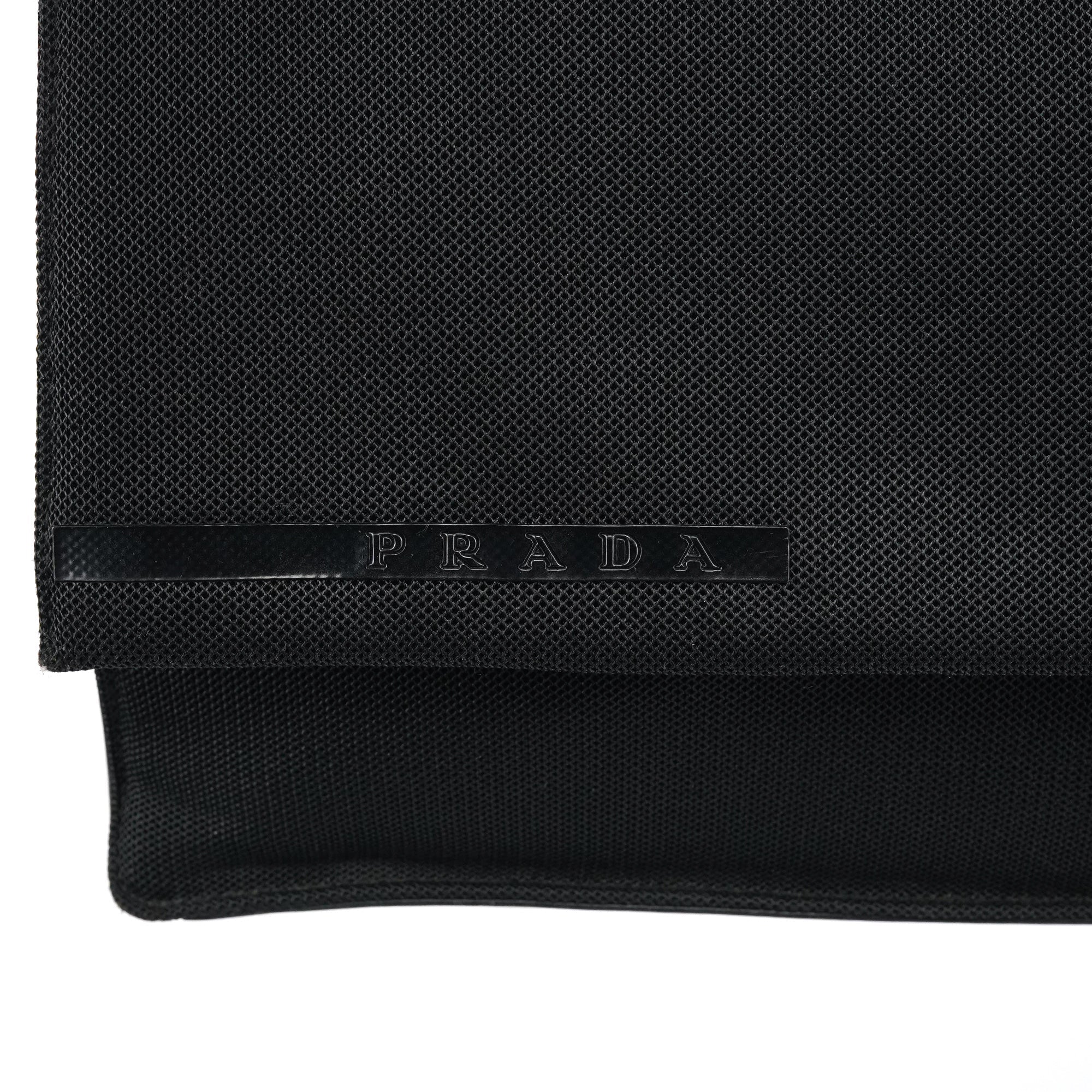 1999 Black Nylon Mesh Sport Shoulder Bag
