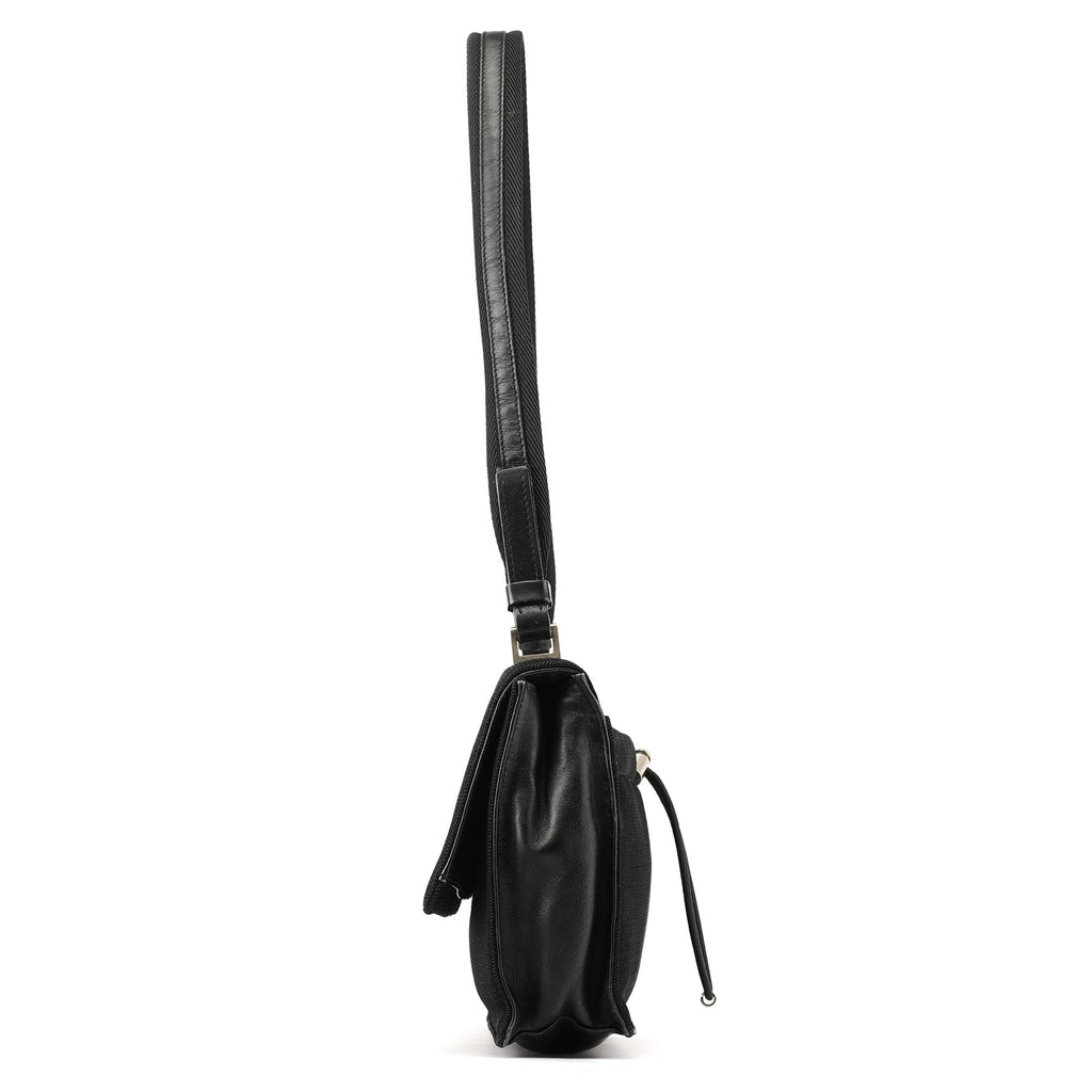 1999 Black Nylon Mesh Sport Shoulder Bag