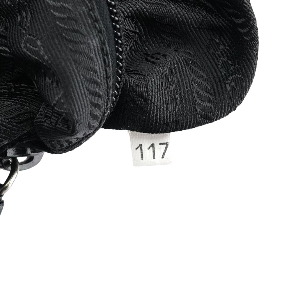 1999 Black Vitello Metallo Shoulder Bag