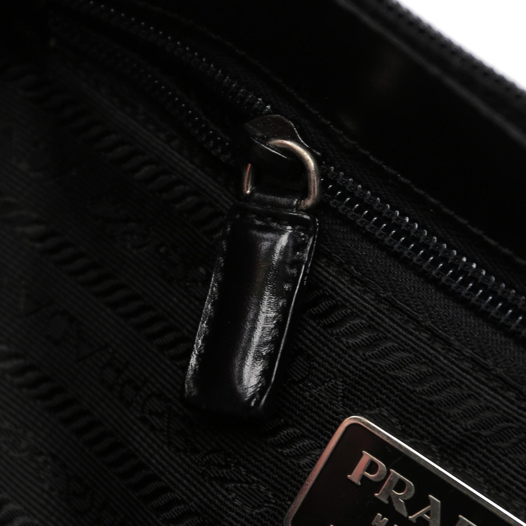 1999 Canvas Metal Handle Bag