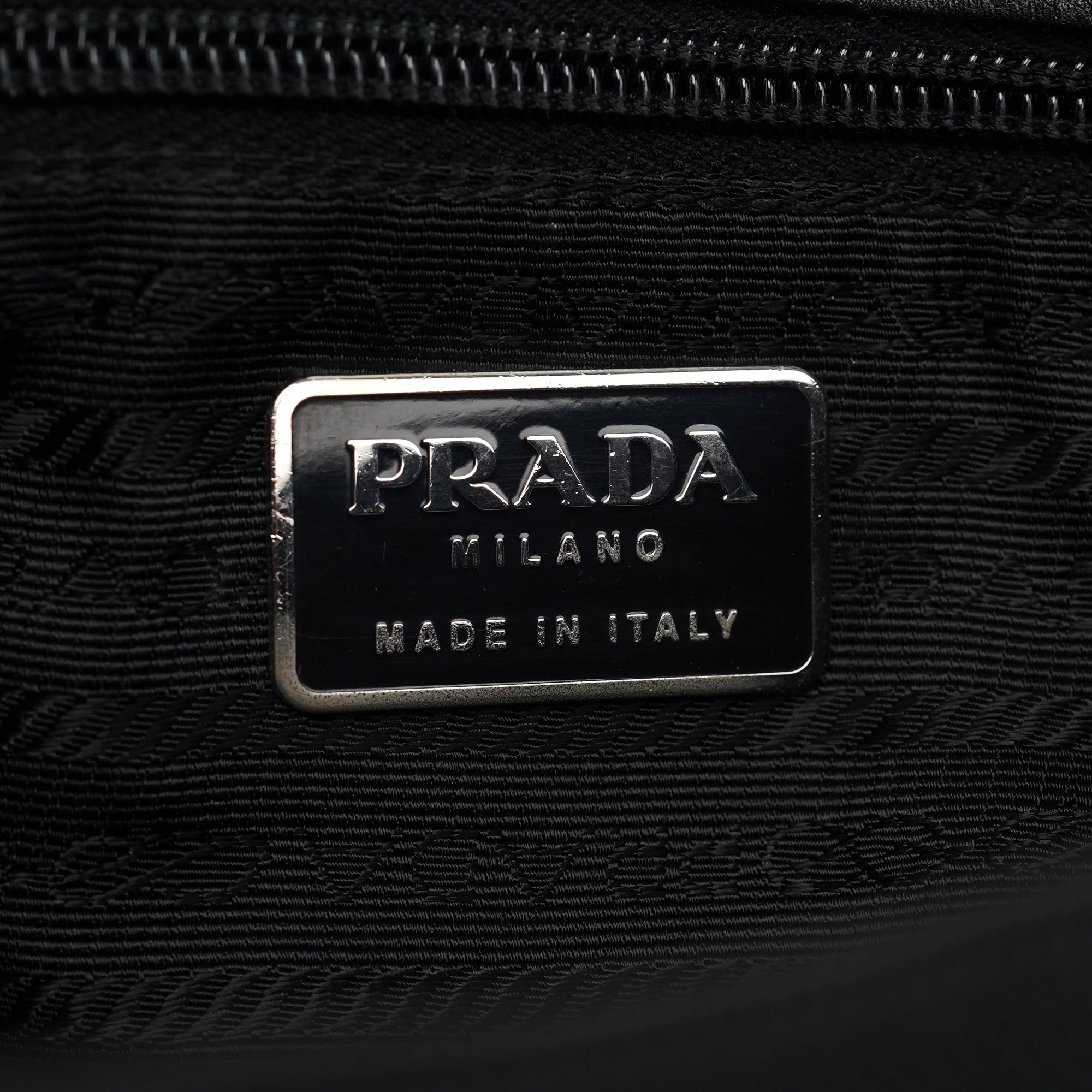 1999 Tessuto Mesh Sport Shoulder Bag