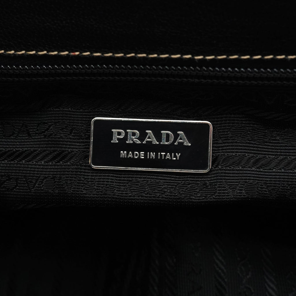 2000 Black Leather Keylock Clutch Top Handle Bag