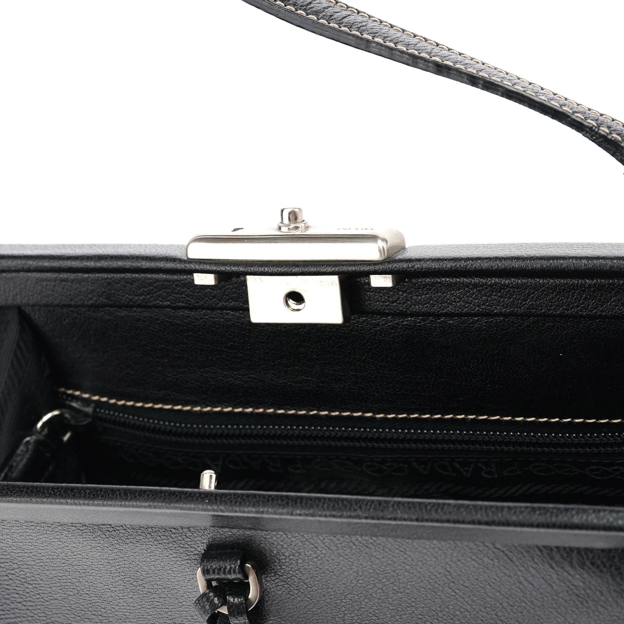 2000 Black Leather Keylock Clutch Top Handle Bag