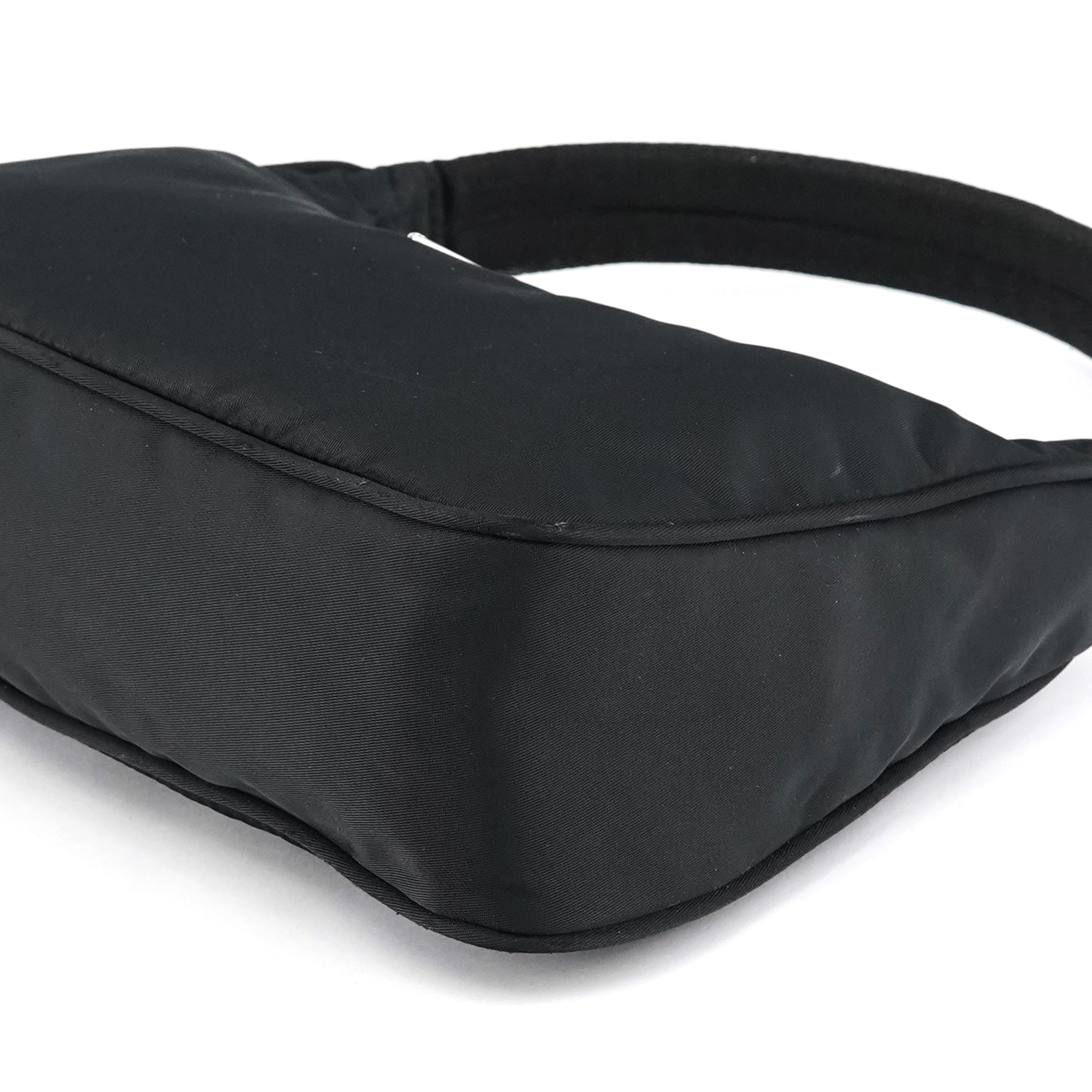 2002 Black Tessuto Nylon Mini Hobo Bag