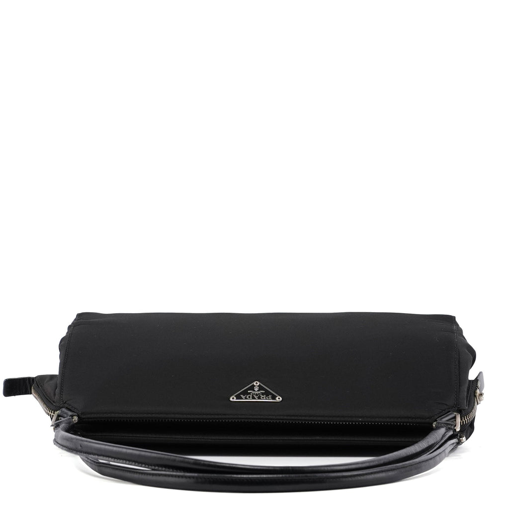B11093 Black Tessuto Chic Shoulder Bag