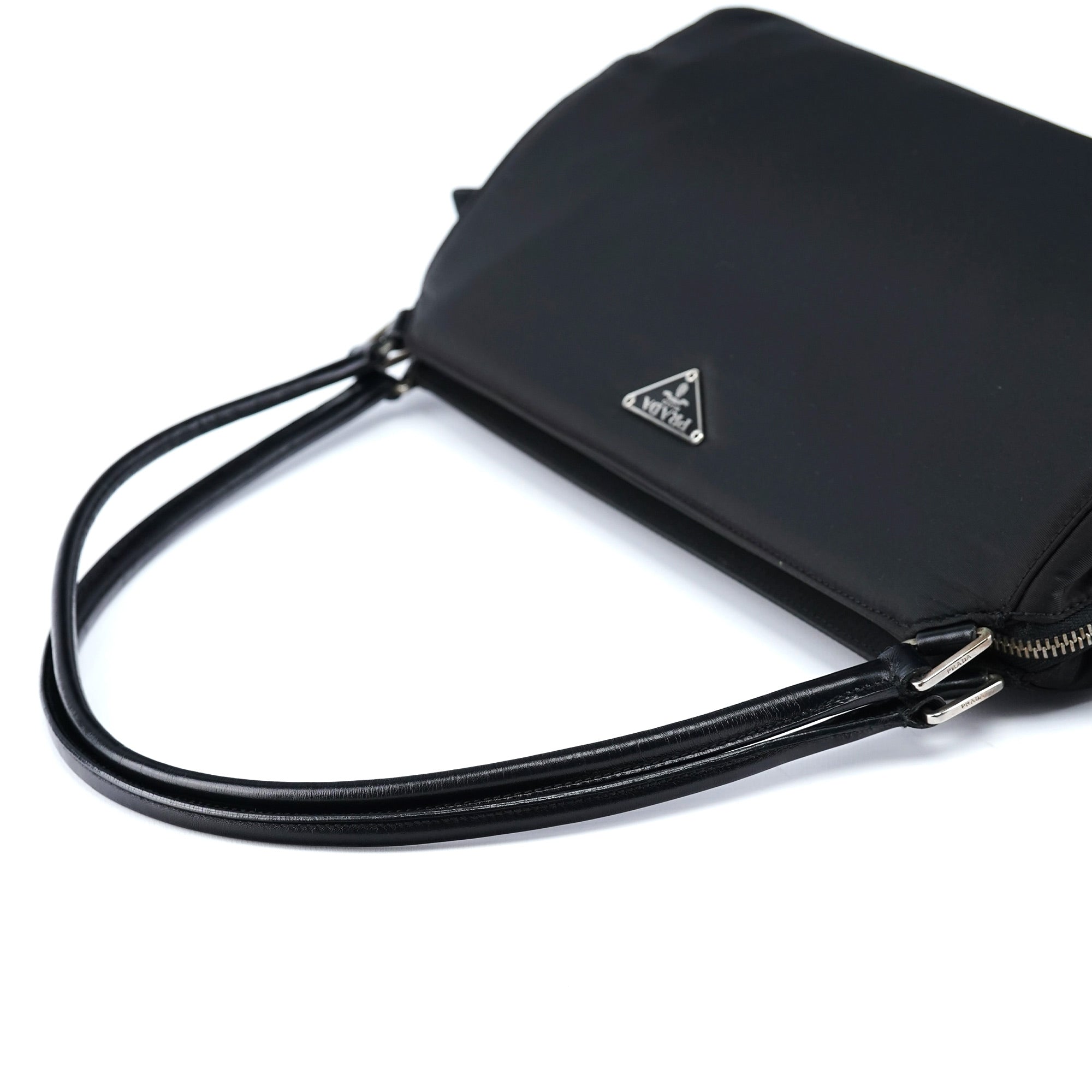 B11093 Black Tessuto Chic Shoulder Bag