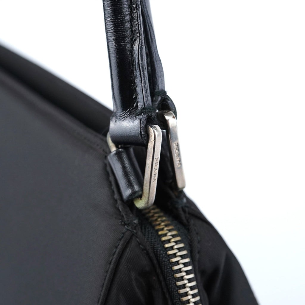 B11093 Black Tessuto Chic Shoulder Bag