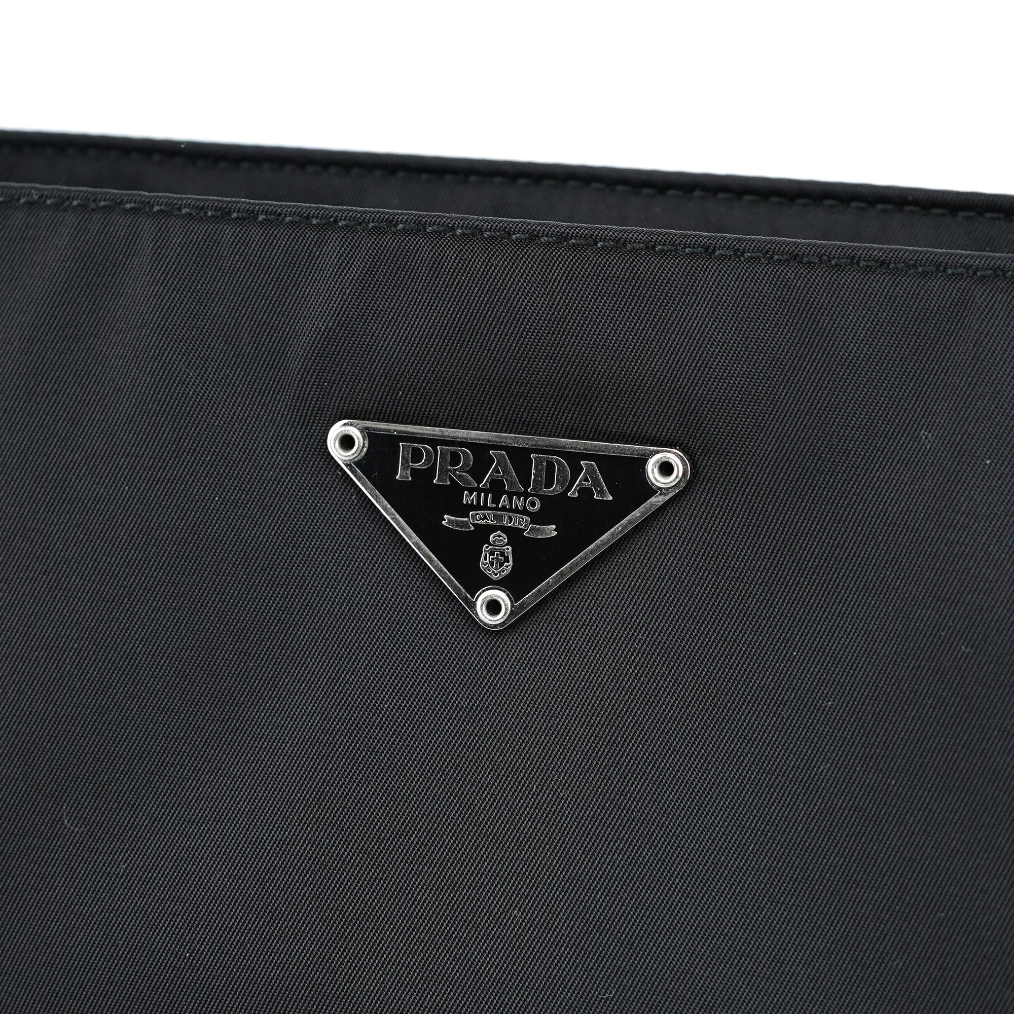 B11093 Black Tessuto Chic Shoulder Bag