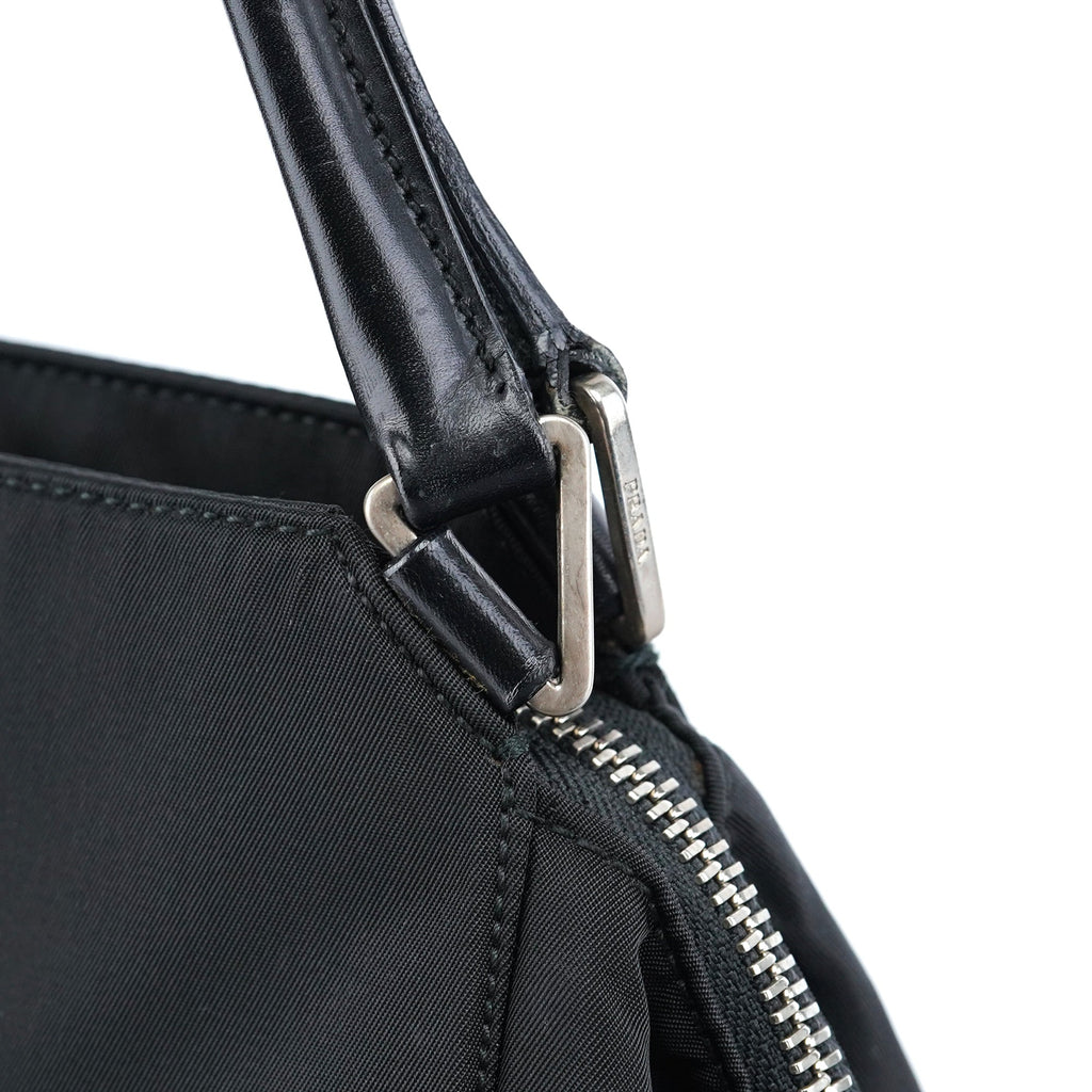 B11093 Black Tessuto Chic Shoulder Bag