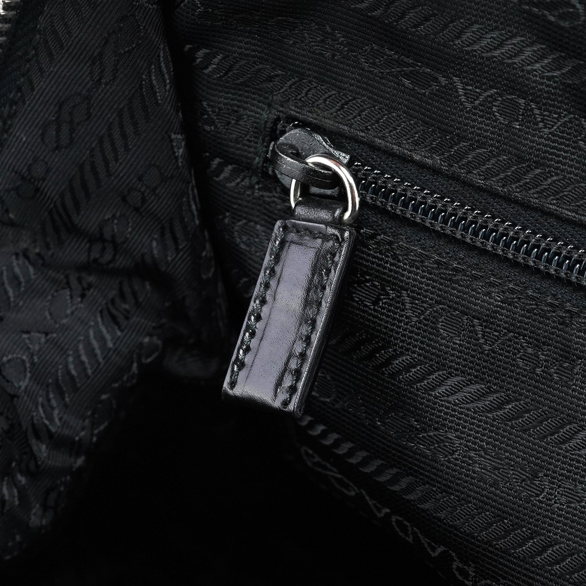 B11093 Black Tessuto Chic Shoulder Bag