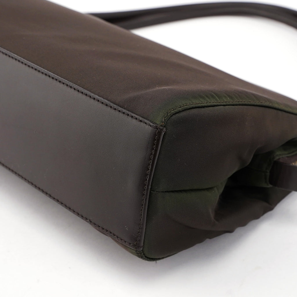 B11095 Green Tessuto Chic Shoulder Bag