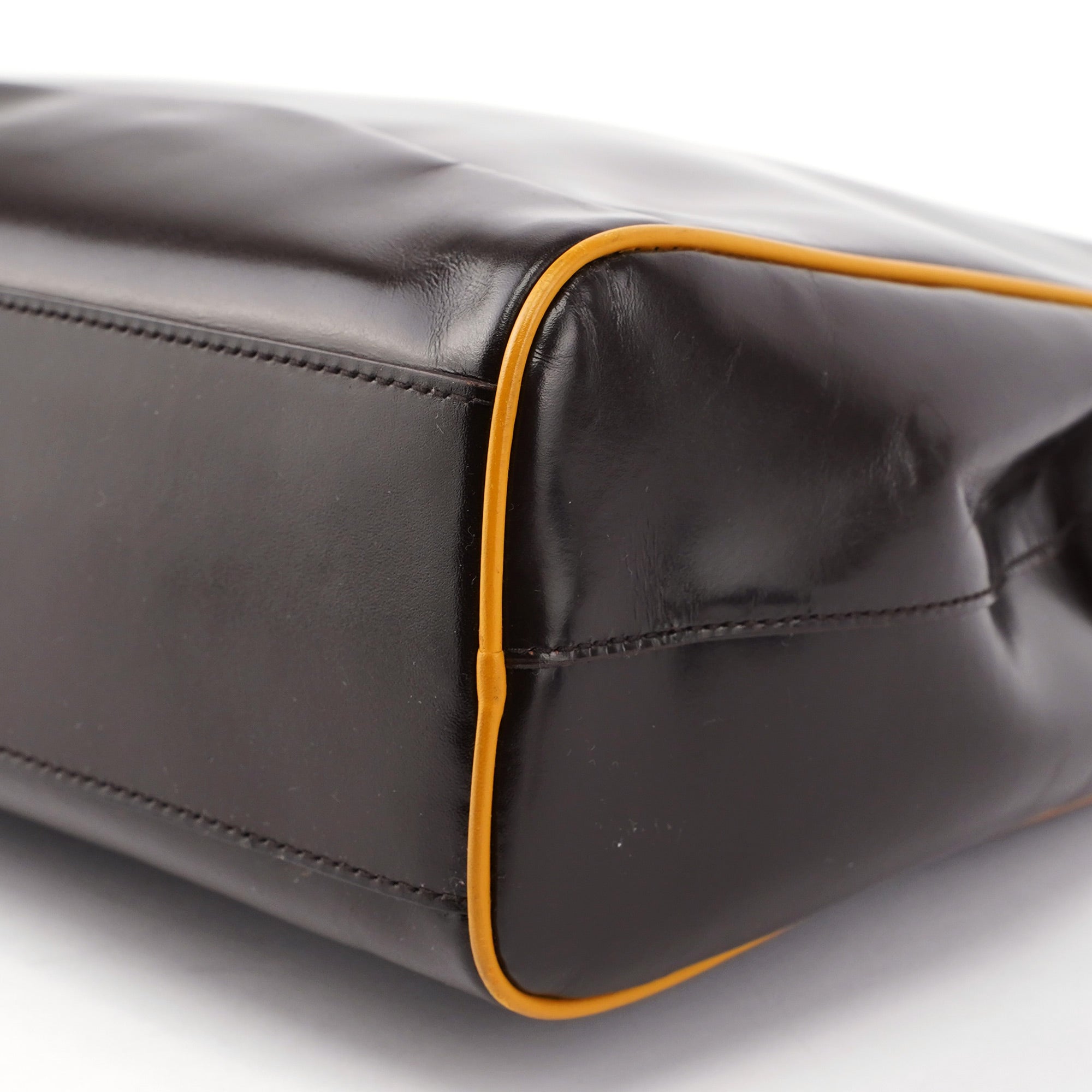 B11163 Brown Vitello Frame Campaign Bag