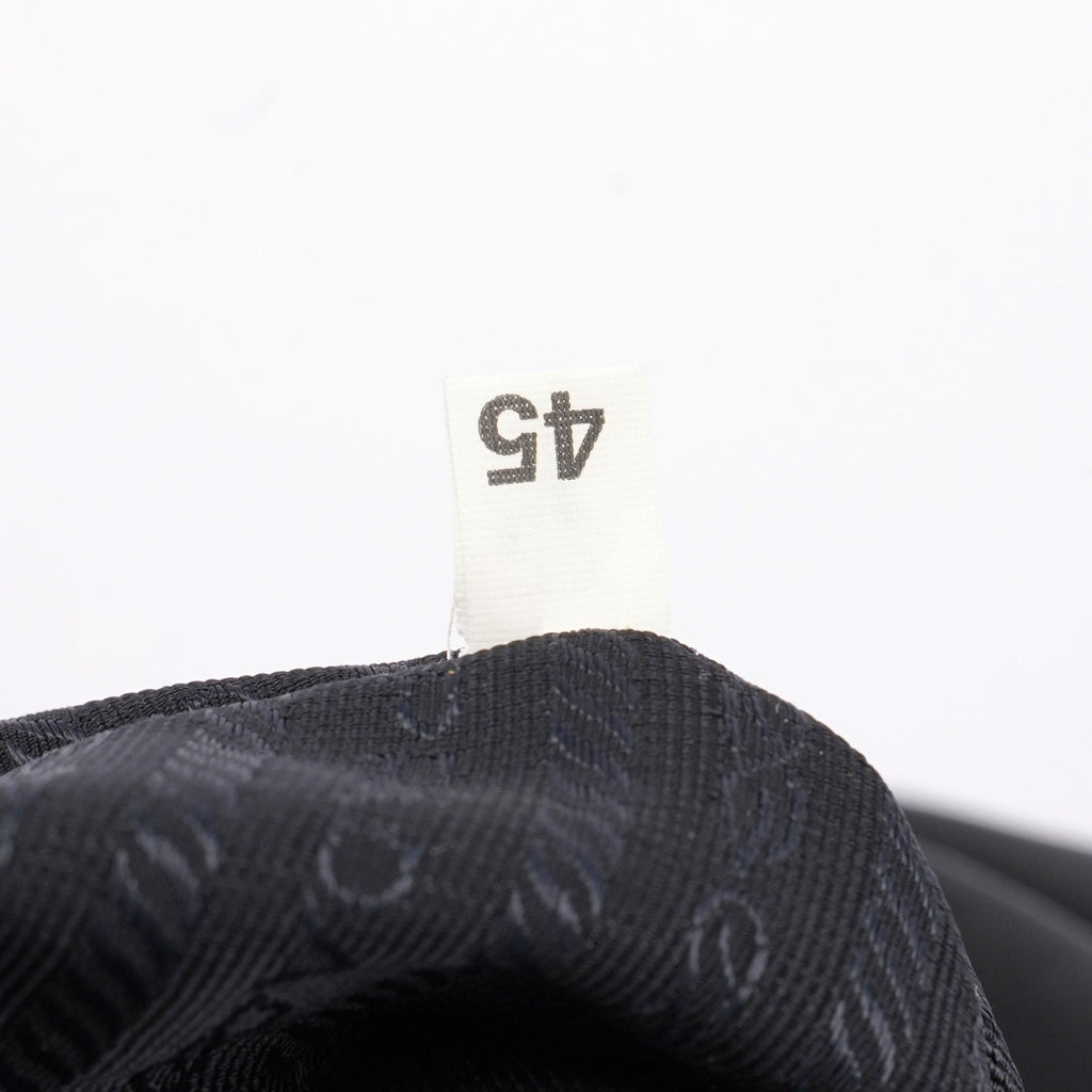 B2811 Black Backpack