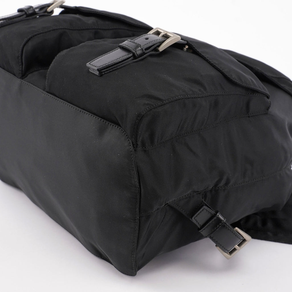 B2811 Black Backpack