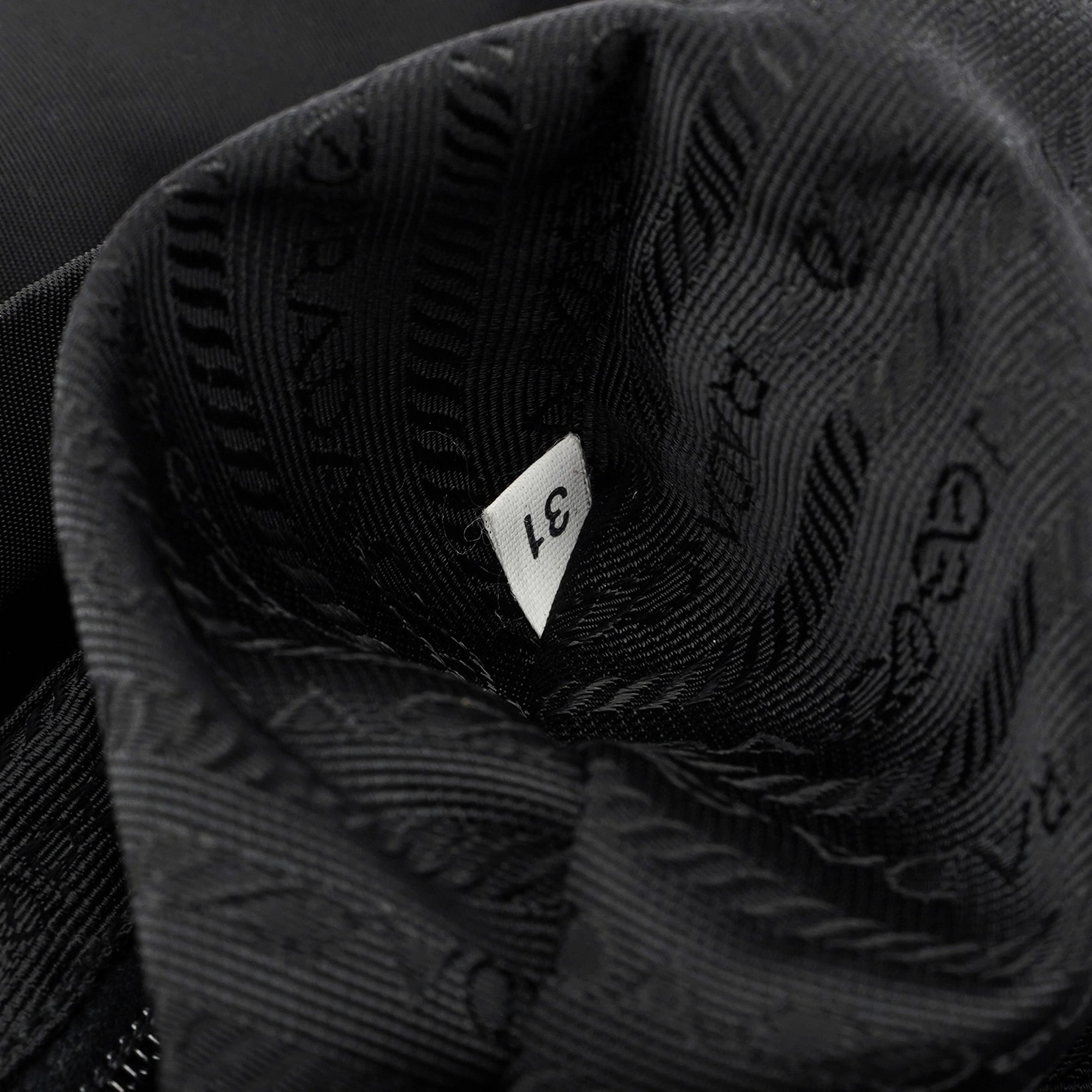 B2811 Black Backpack