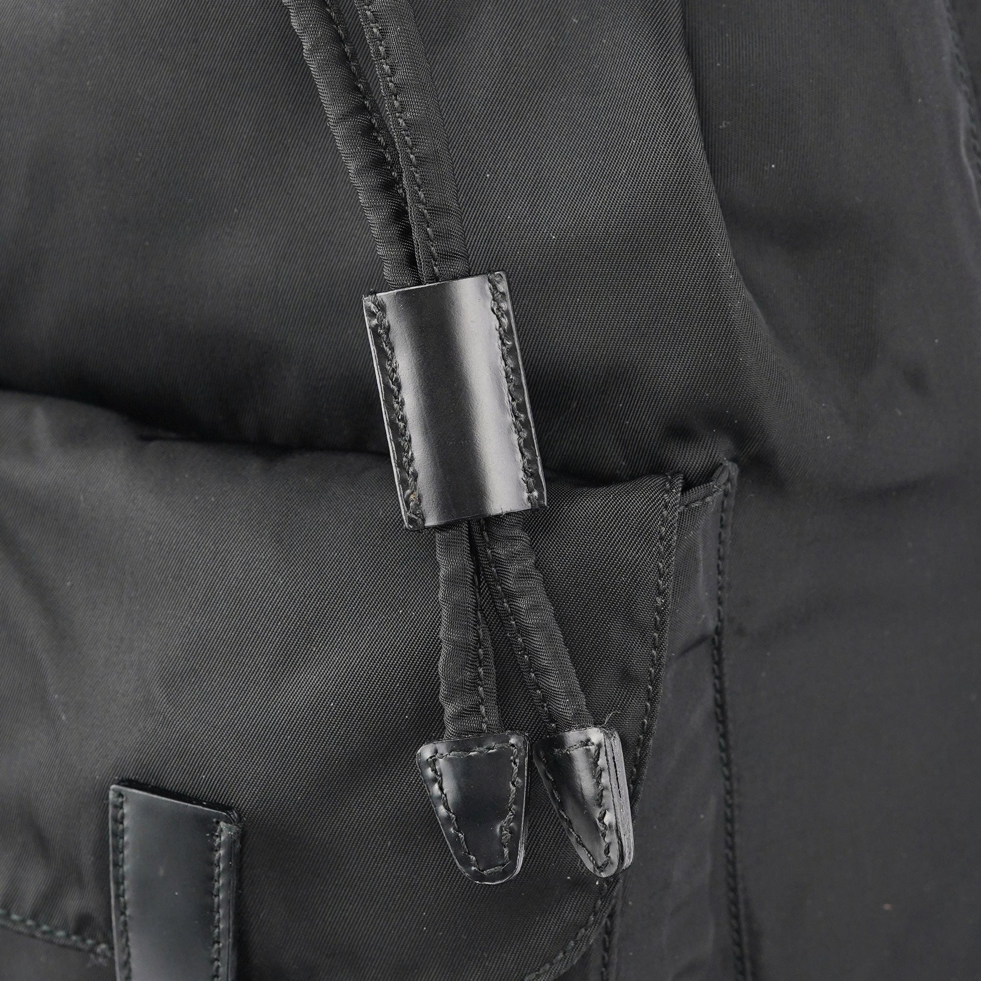 B2811 Black Tessuto Vela Backpack