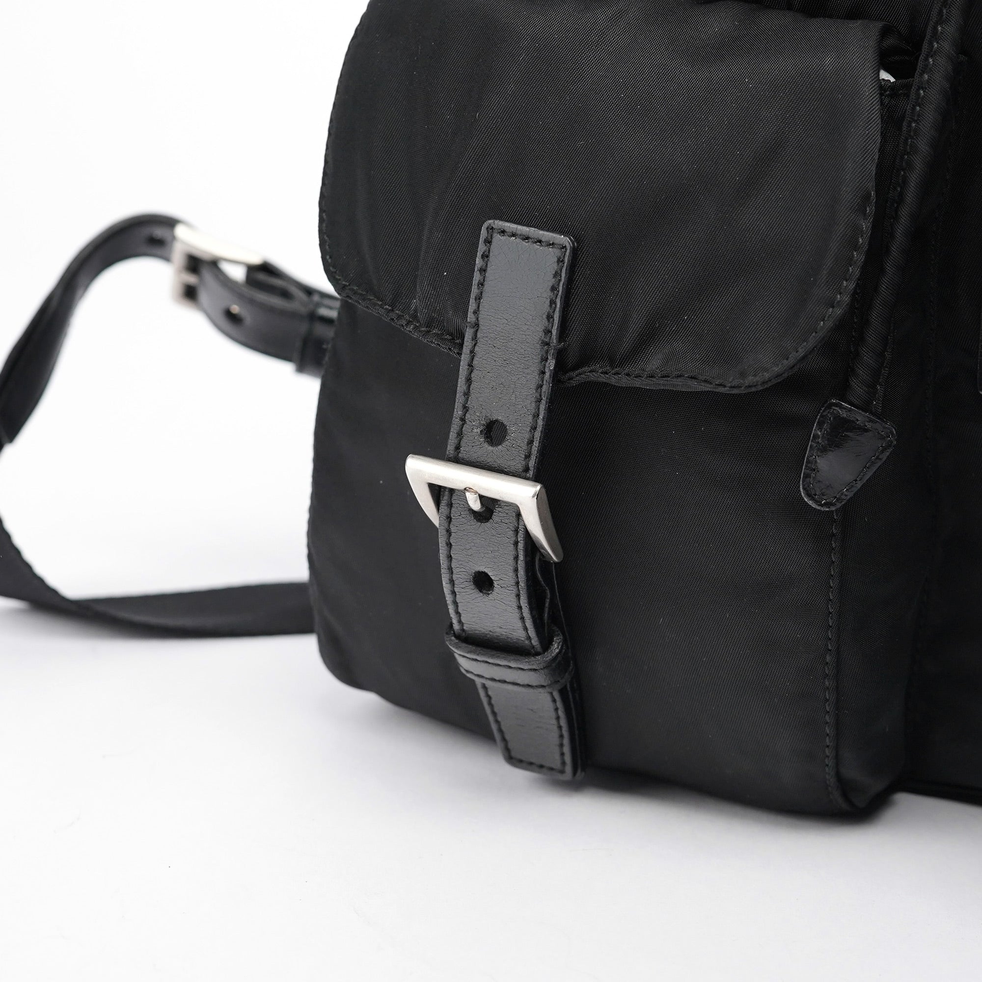 B2811 Black Tessuto Vela Backpack