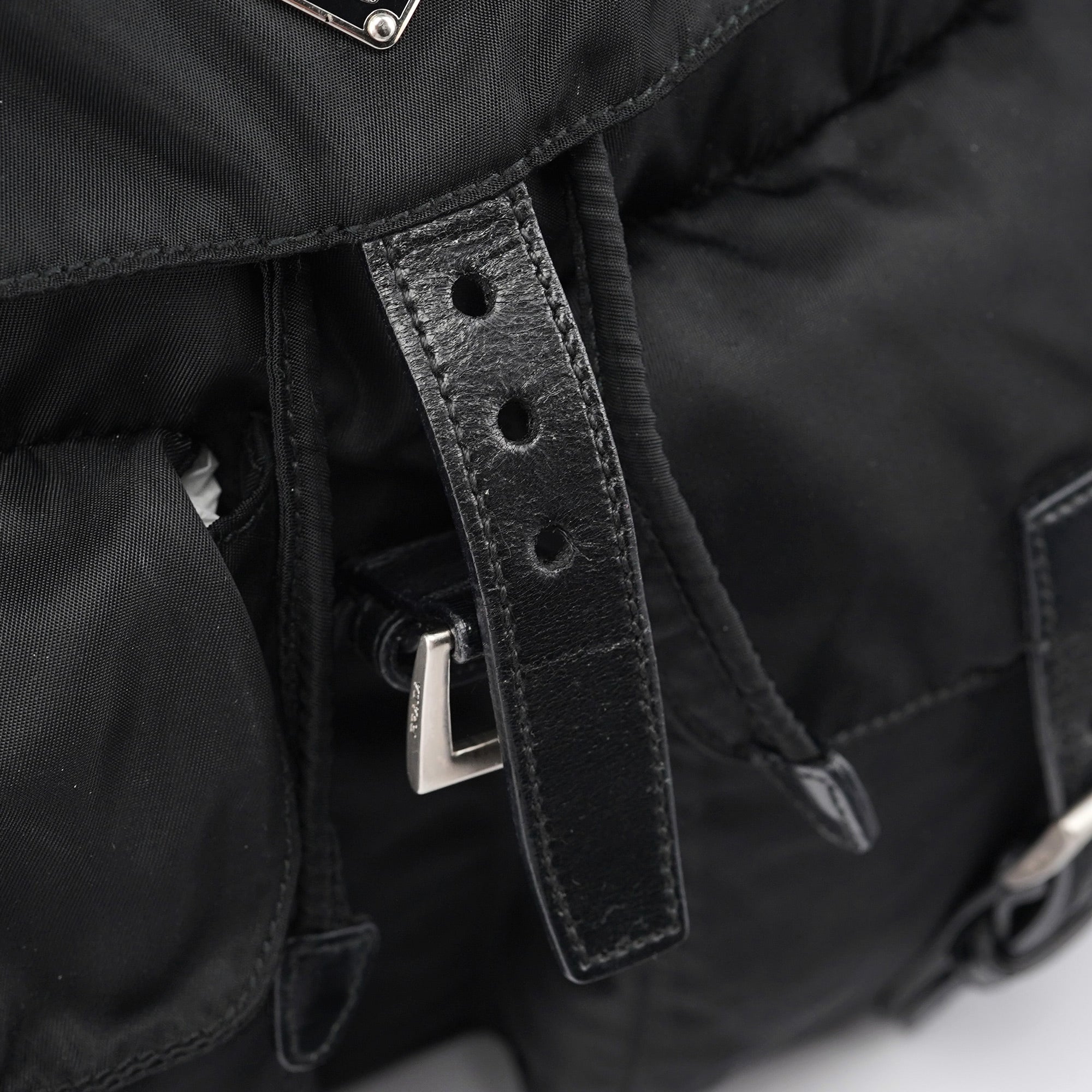 B2811 Black Tessuto Vela Backpack