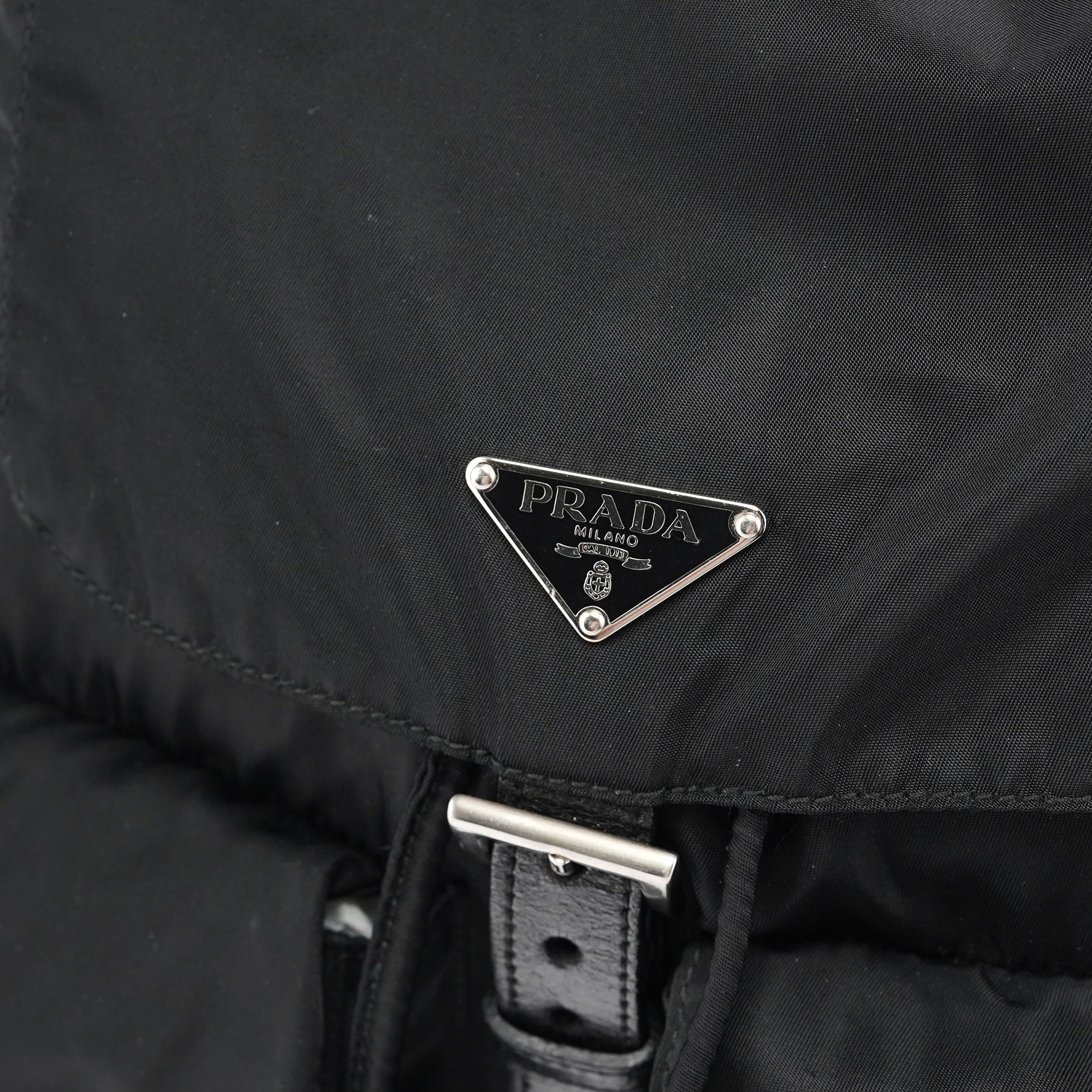 B2811 Black Tessuto Vela Backpack