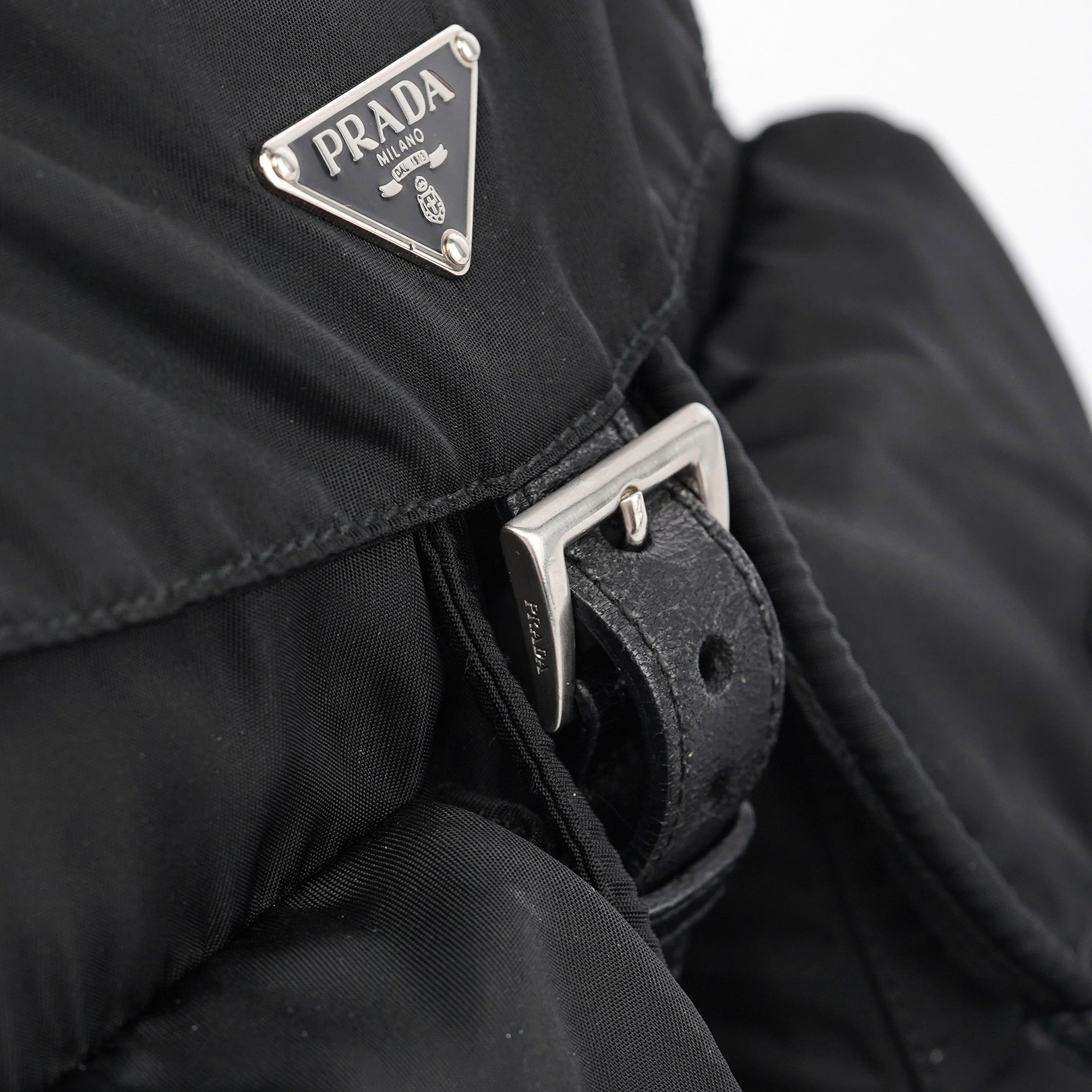 B2811 Black Tessuto Vela Backpack