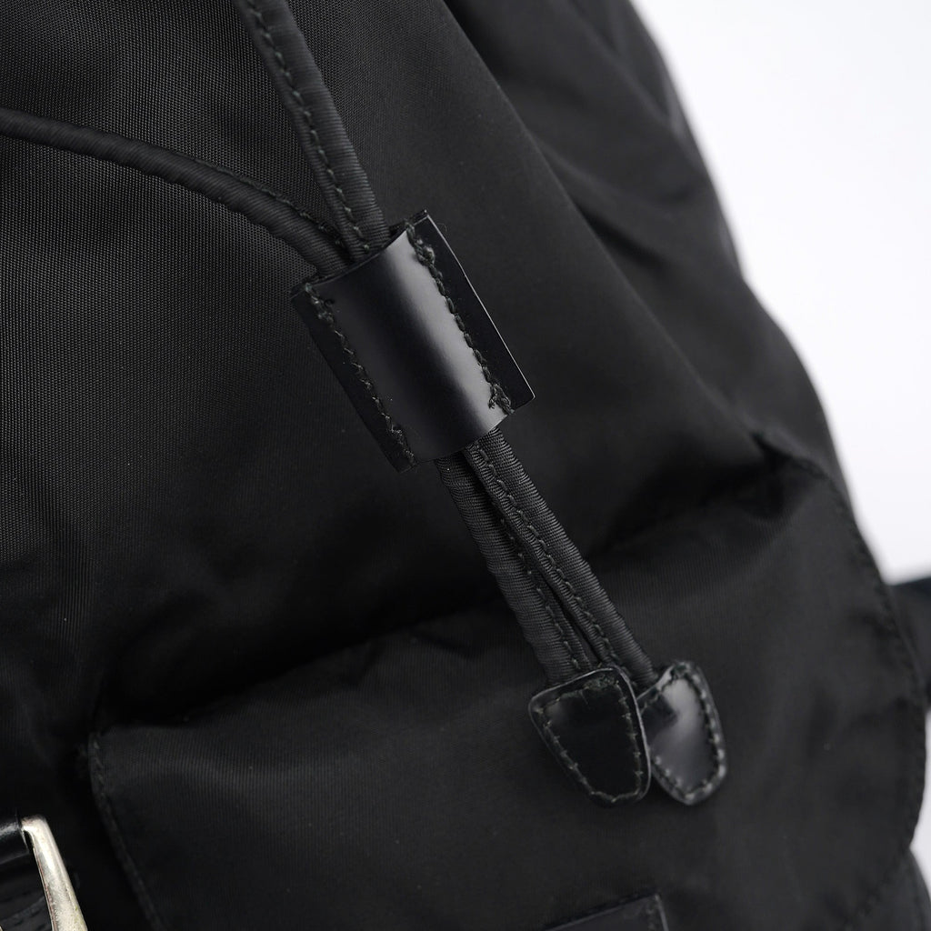 B2811 Black Tessuto Vela Backpack