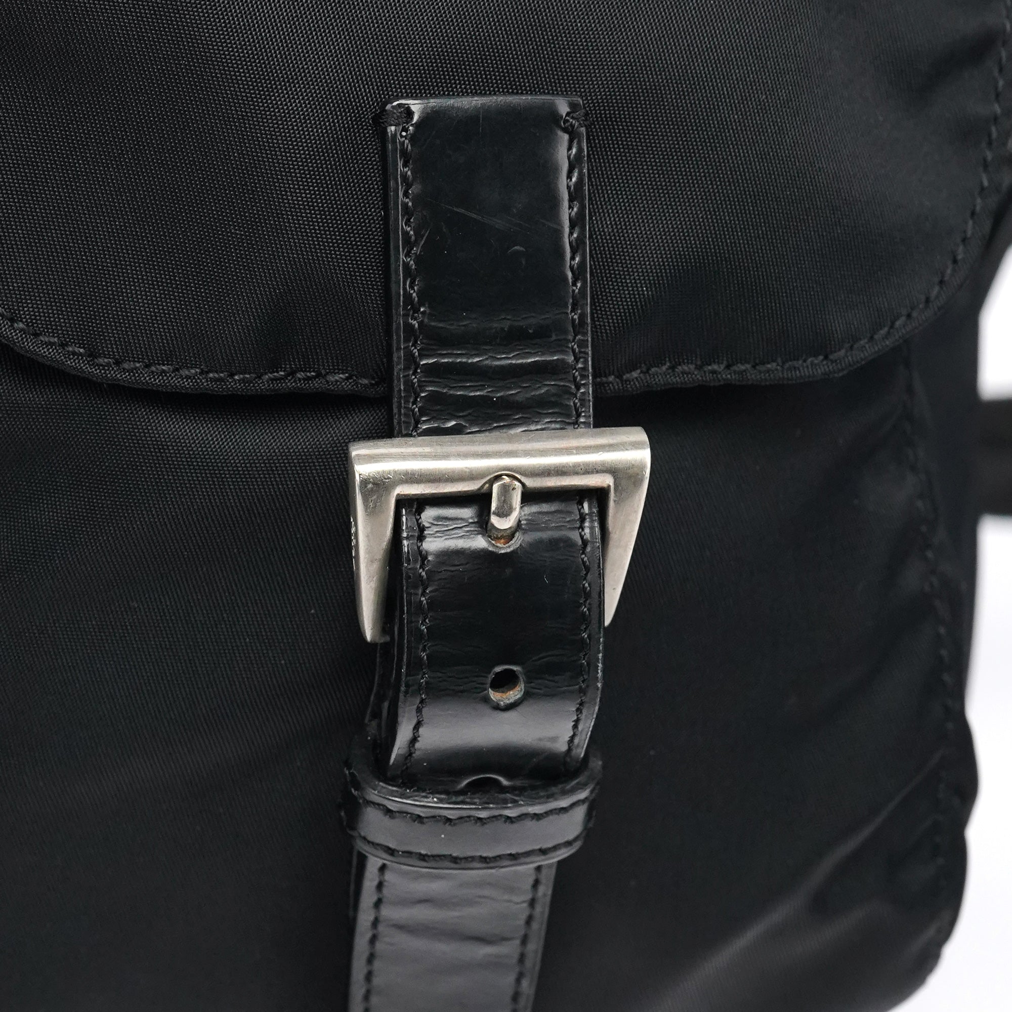 B2811 Black Tessuto Vela Backpack