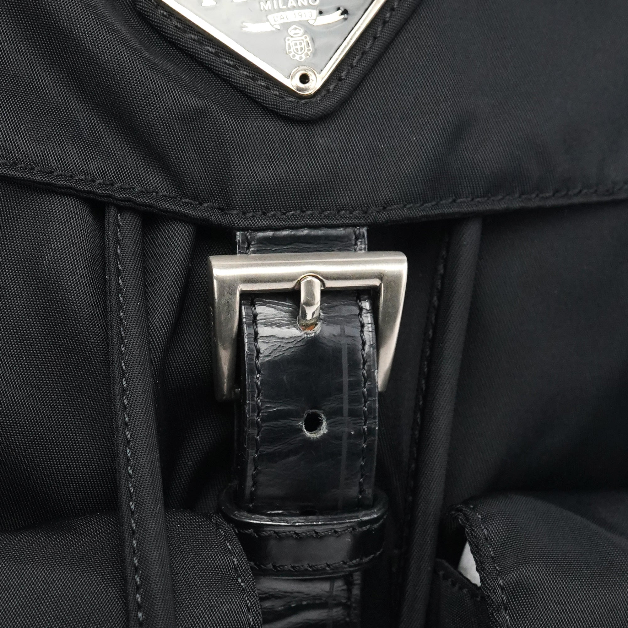 B2811 Black Tessuto Vela Backpack