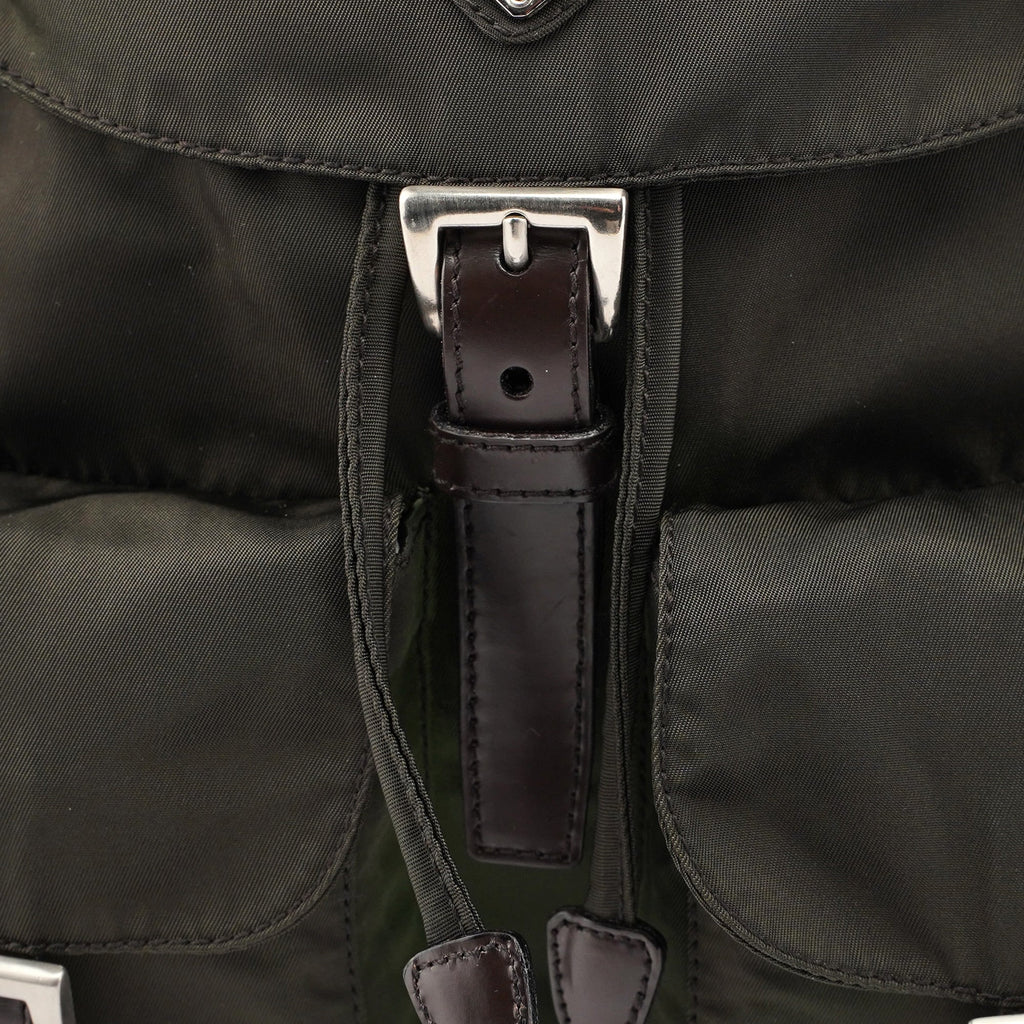 B2811 Green Tessuto Vela Backpack