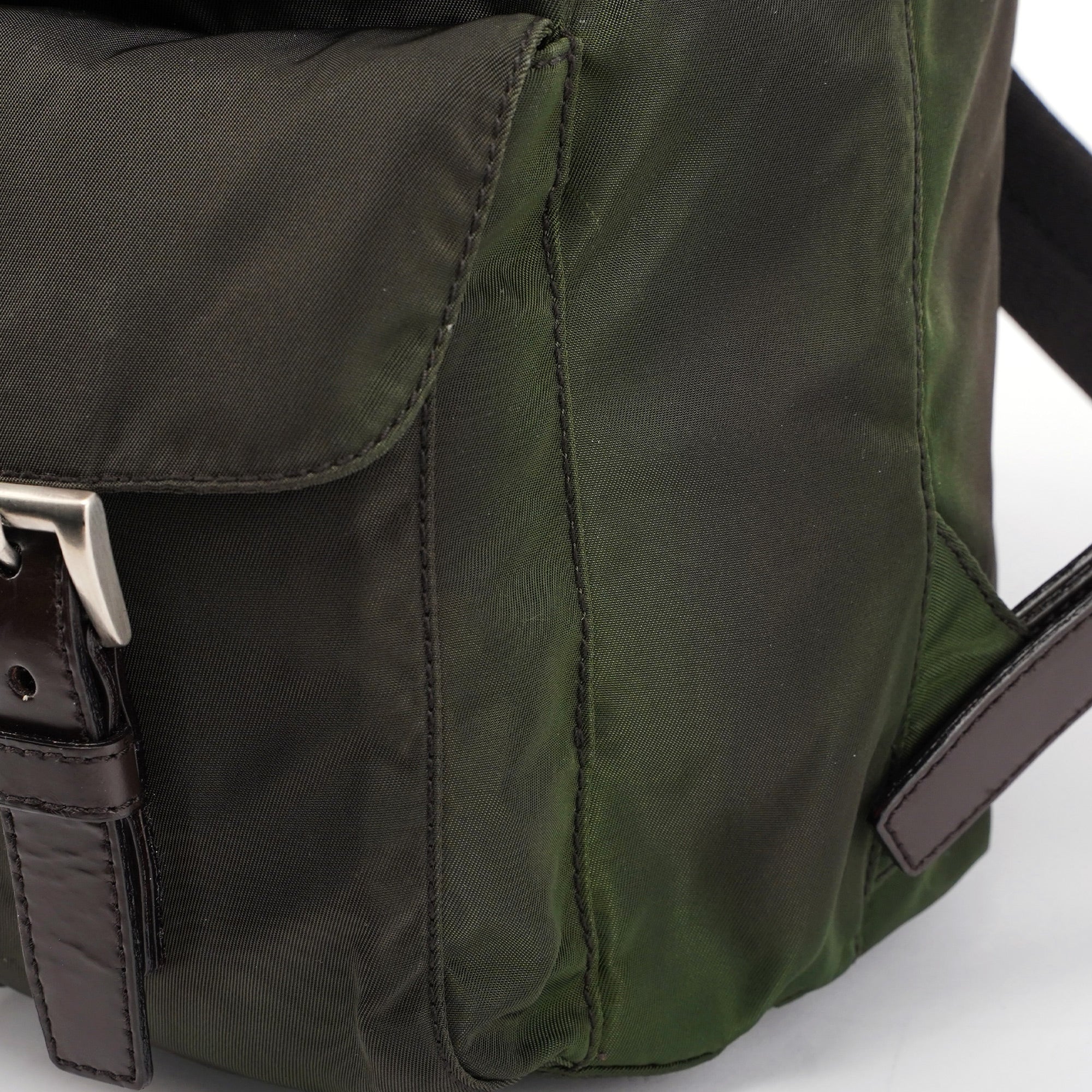 B2811 Green Tessuto Vela Backpack