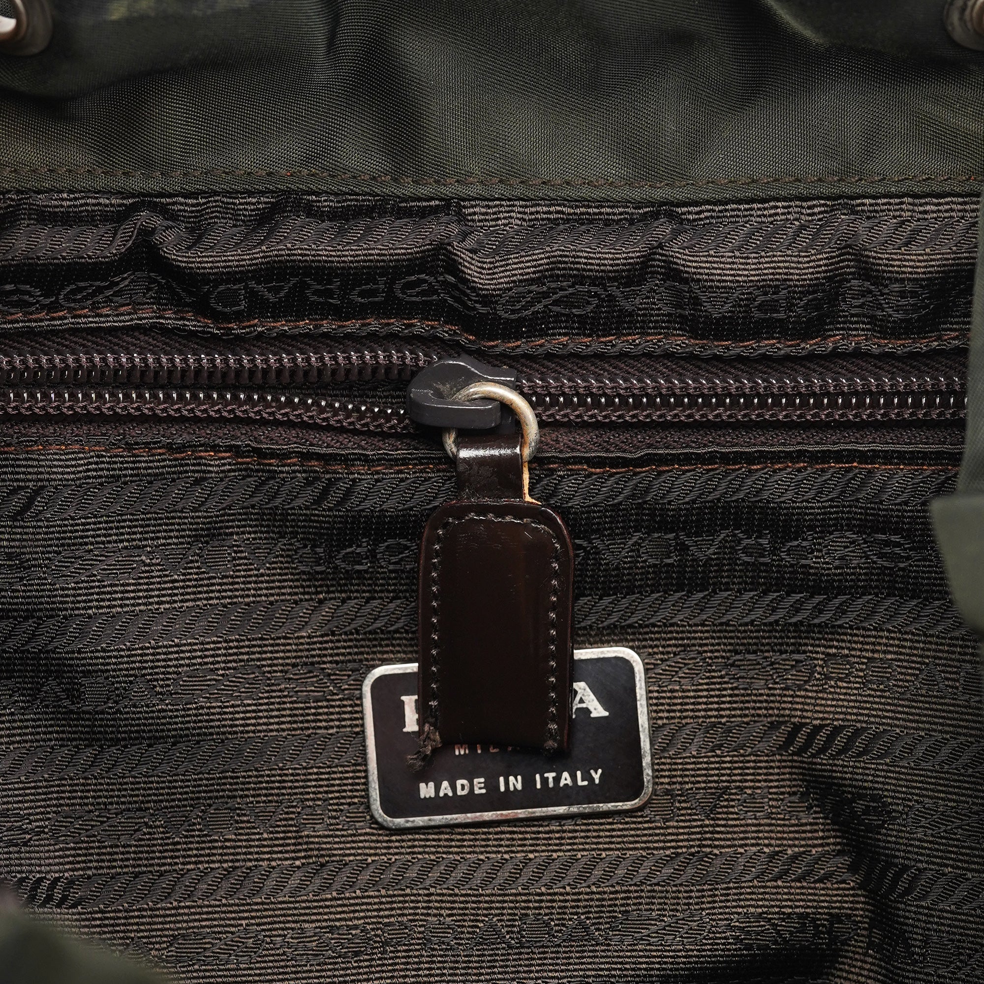 B2811F Military Green Tessuto Vela Backpack