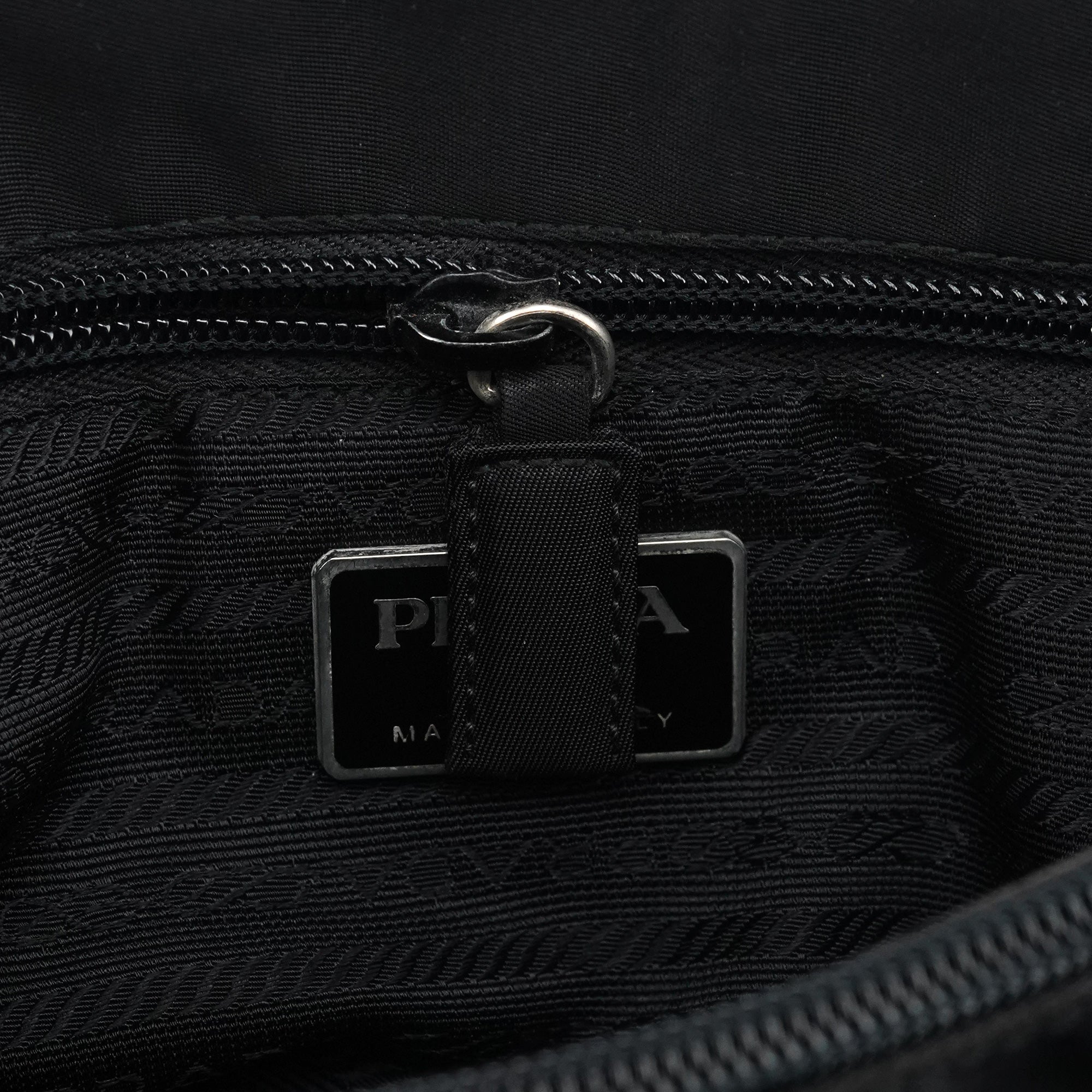B3864 Black Tessuto City Tote Bag