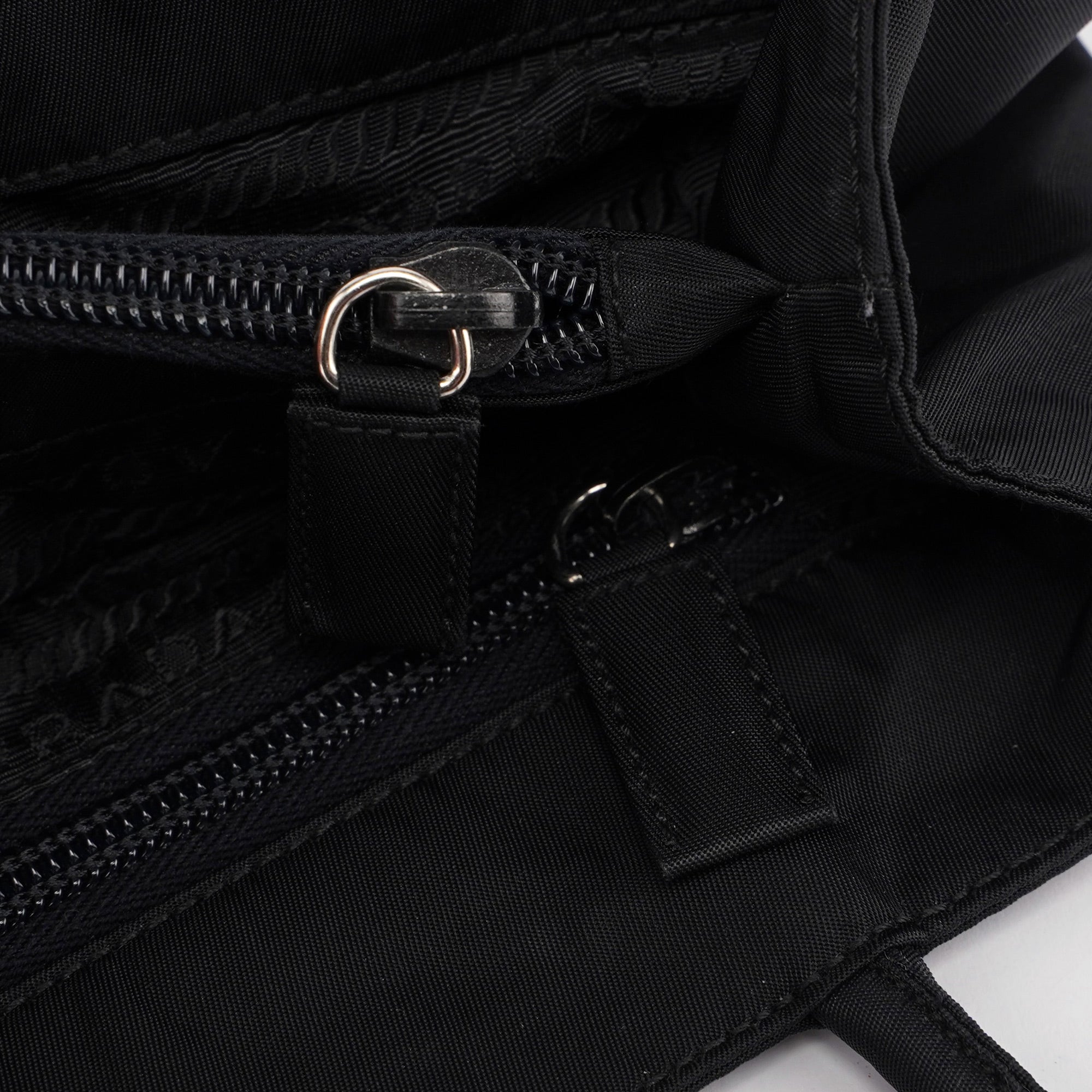 B3864 Black Tessuto City Tote Bag
