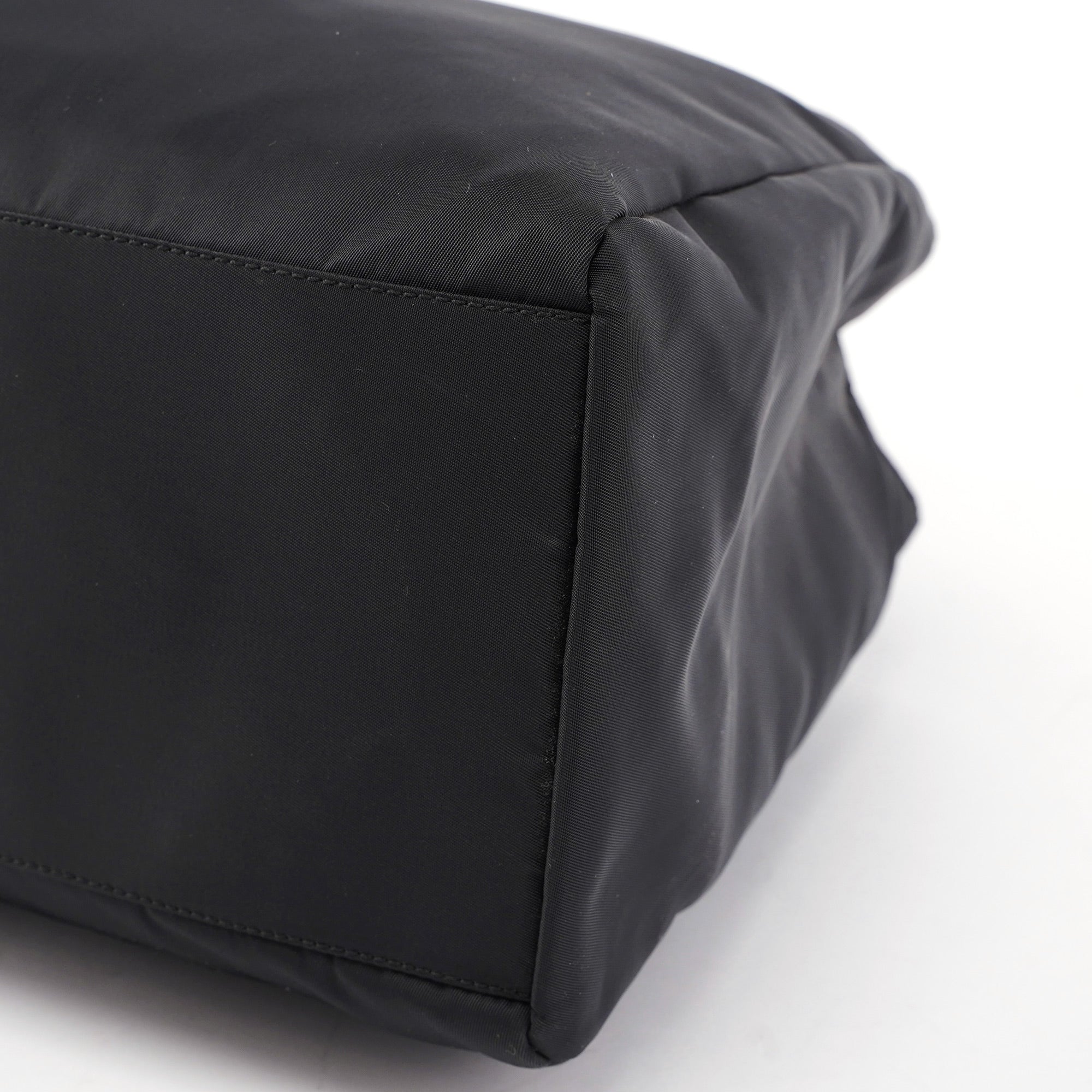 B3864 Black Tessuto City Tote Bag
