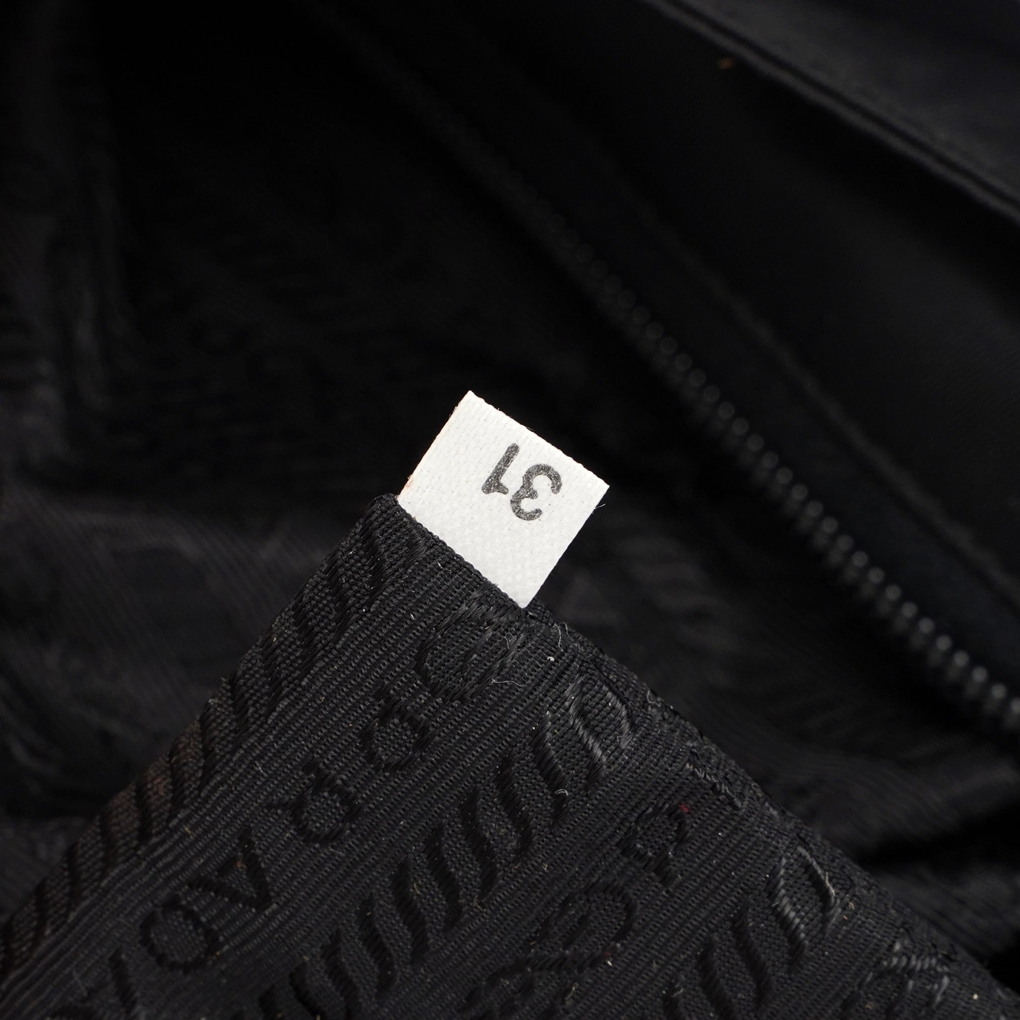 B3864 Black Tessuto City Tote Bag