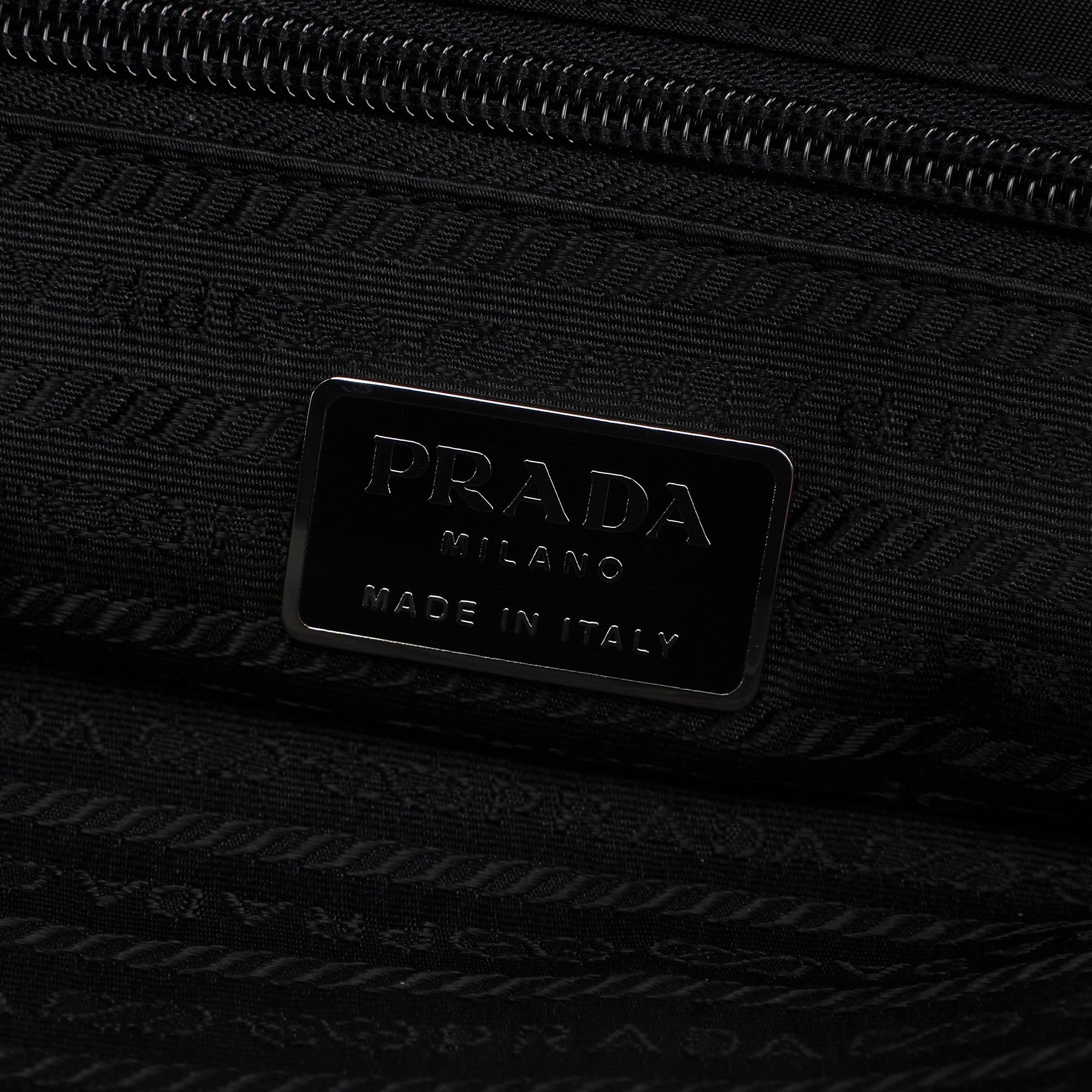 B4681 Black Tessuto City Tote