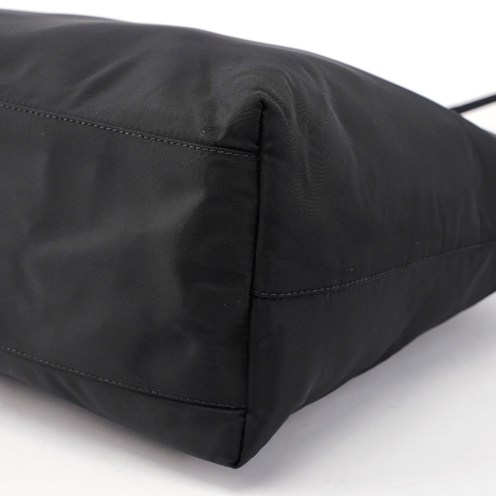 B4681 Black Tessuto City Tote Bag