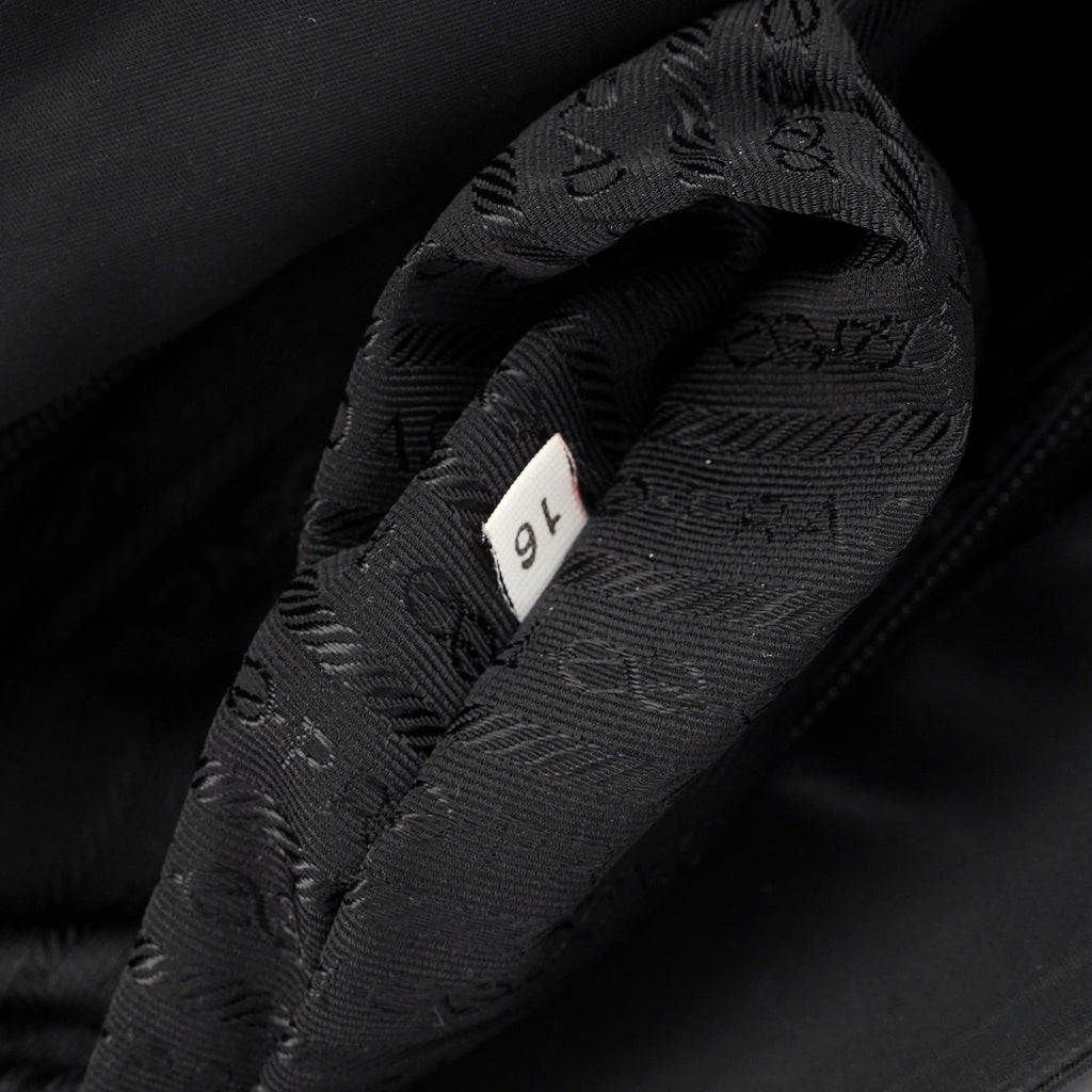 B4681 Large Black Tessuto City Tote Bag